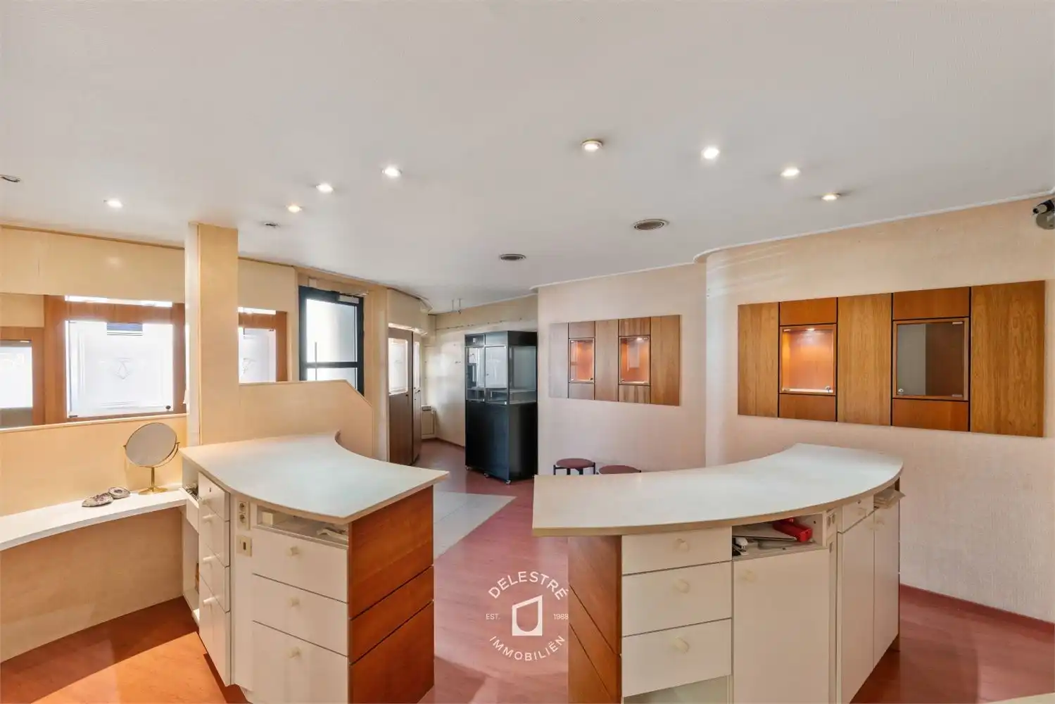 SOLIDE (HANDELS)WONING MET GARAGE BRUSSELBAAN foto 6