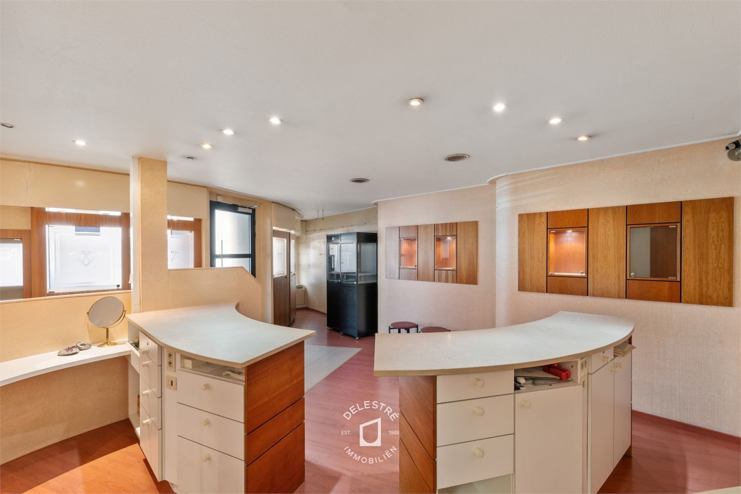 SOLIDE (HANDELS)WONING MET GARAGE BRUSSELBAAN foto 6