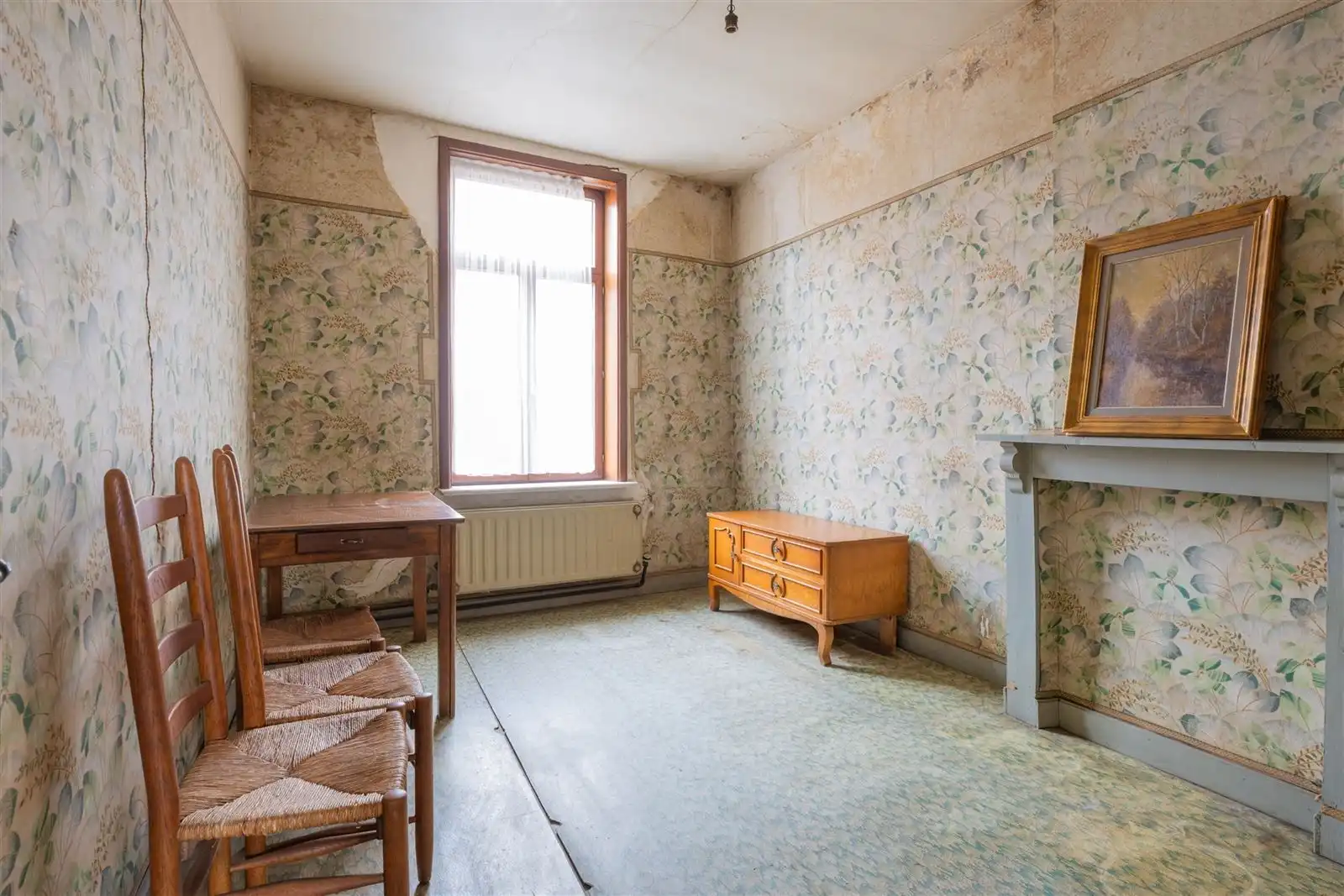 Te renoveren woning met ruime garage in centrum Zottegem! foto 14