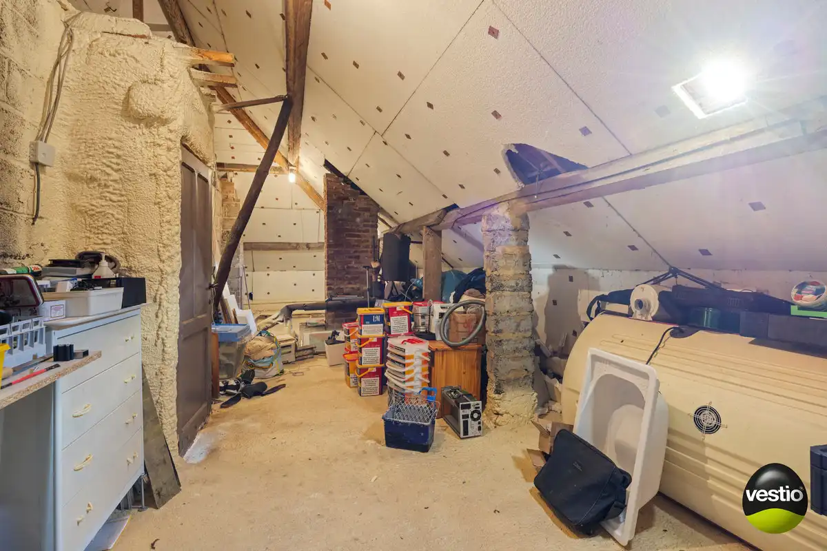 OP TE FRISSEN VRIJSTAANDE WONING OP 9A74CA TE EIGENBILZEN. foto 18