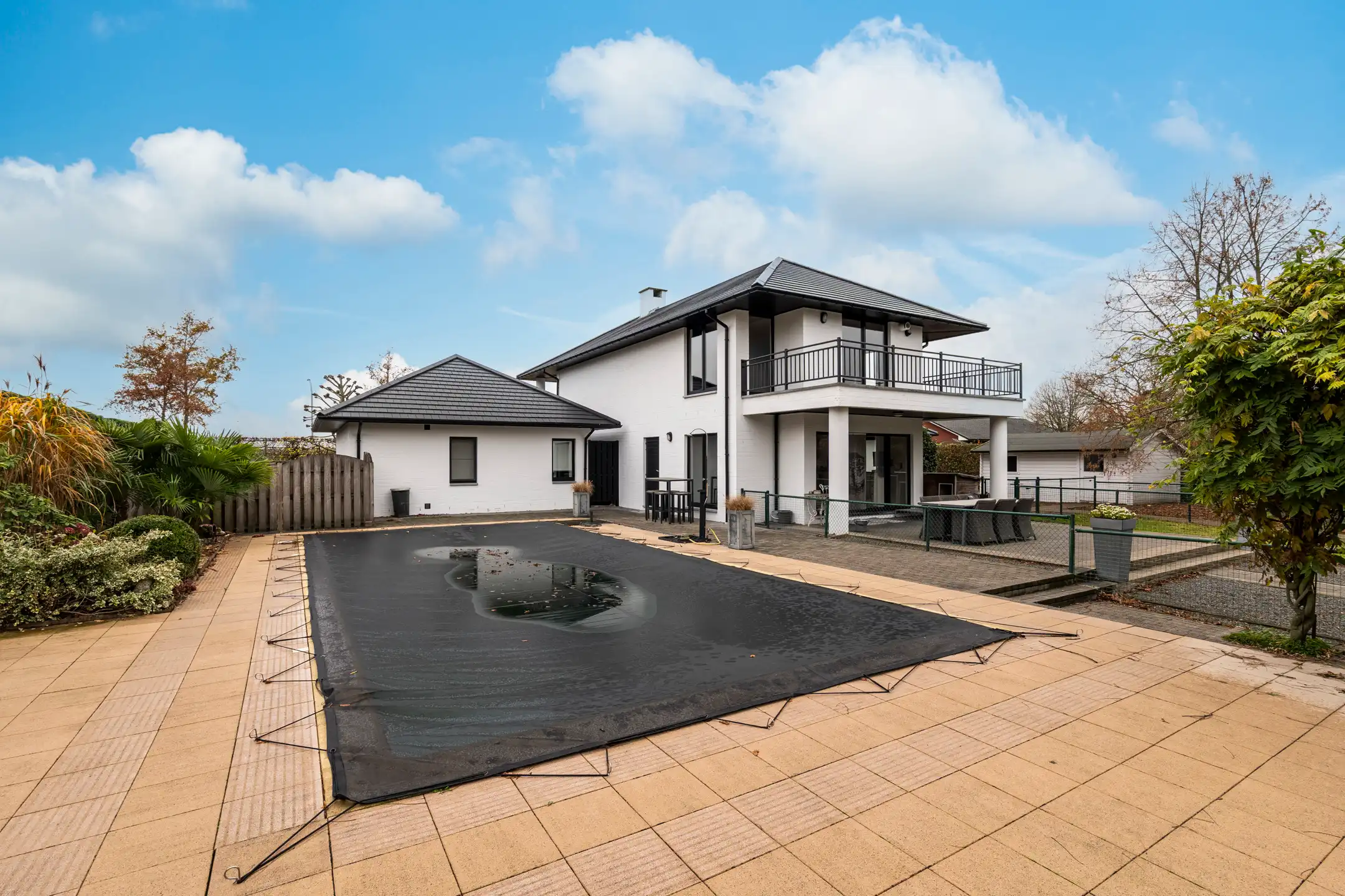 Charmant open bebouwing met panoramisch zicht en grote tuin foto 3