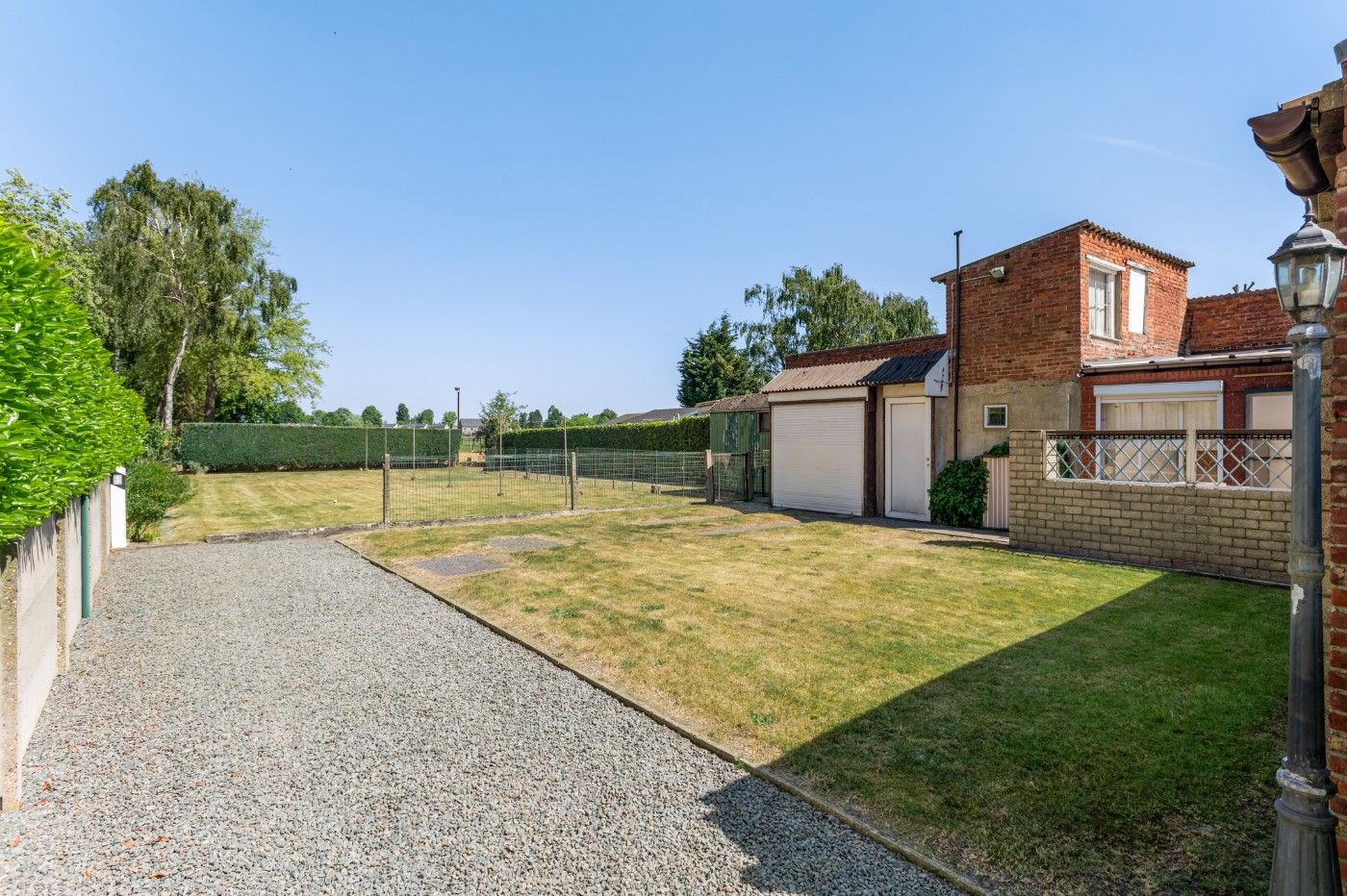 Tof gelegen, te renoveren woning met 2 slpk., garage en tuin foto 26