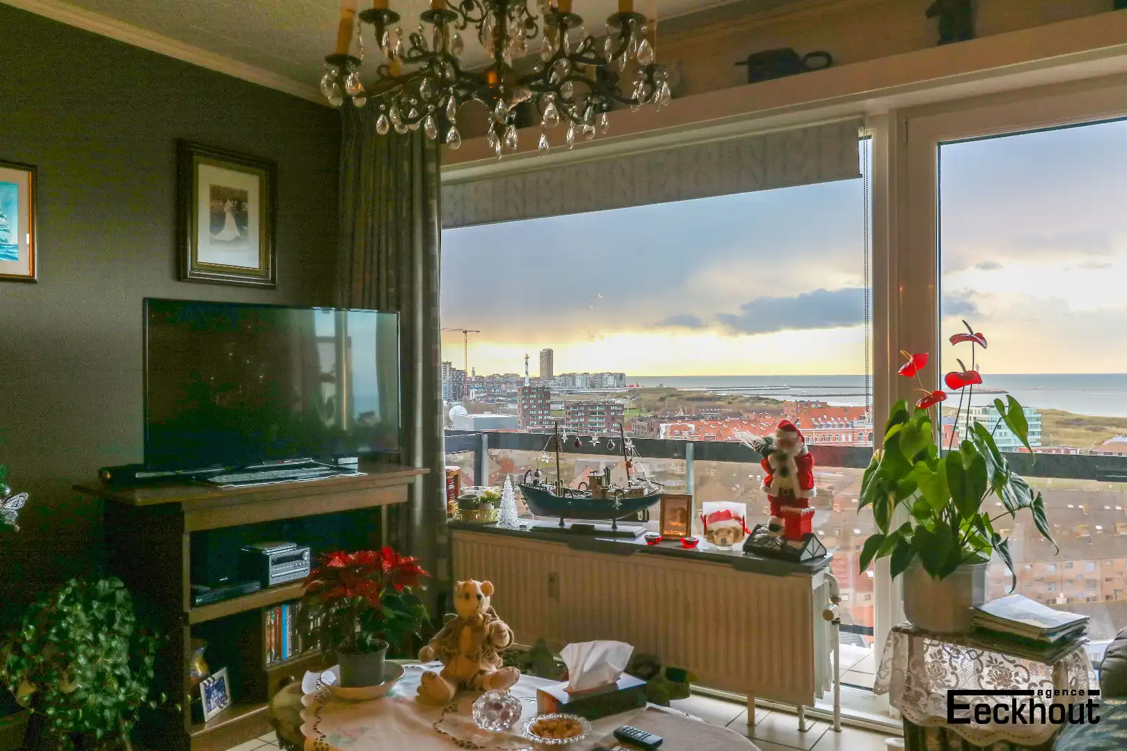 Ruim en lichtrijk 2 slaapkamer-appartement met prachtig open zicht te Bredene-Duinen! foto 6