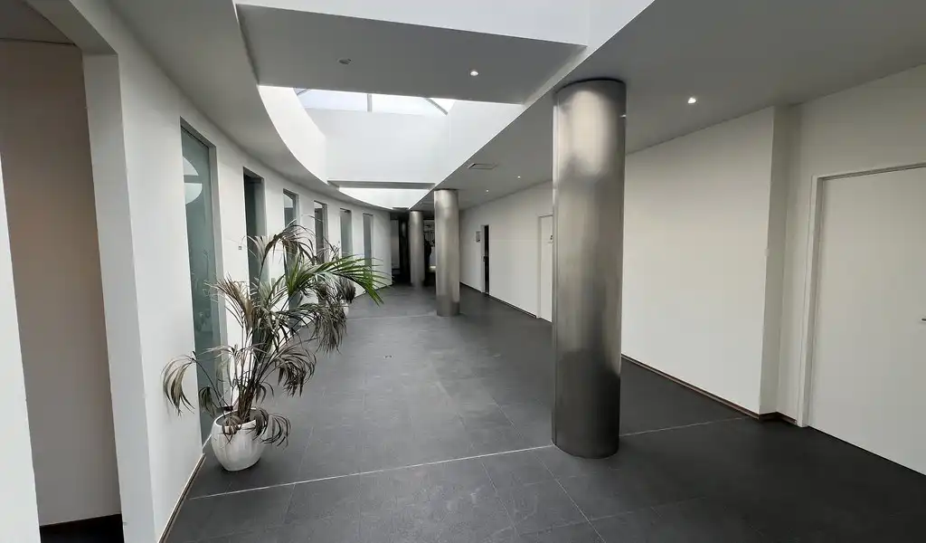 Loods te huur in industriepark-Noord te Sint-Niklaas foto 14