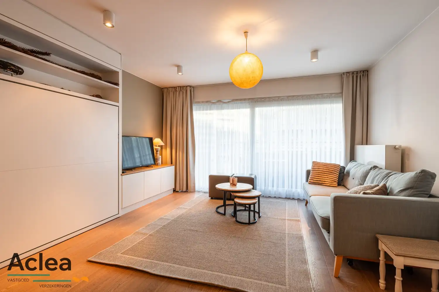 Smaakvol ingerichte studio in de Lippenslaan! foto 4