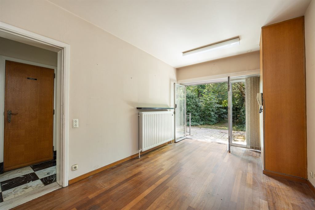  Ruime, karaktervolle bel-etage met grote tuin foto 4
