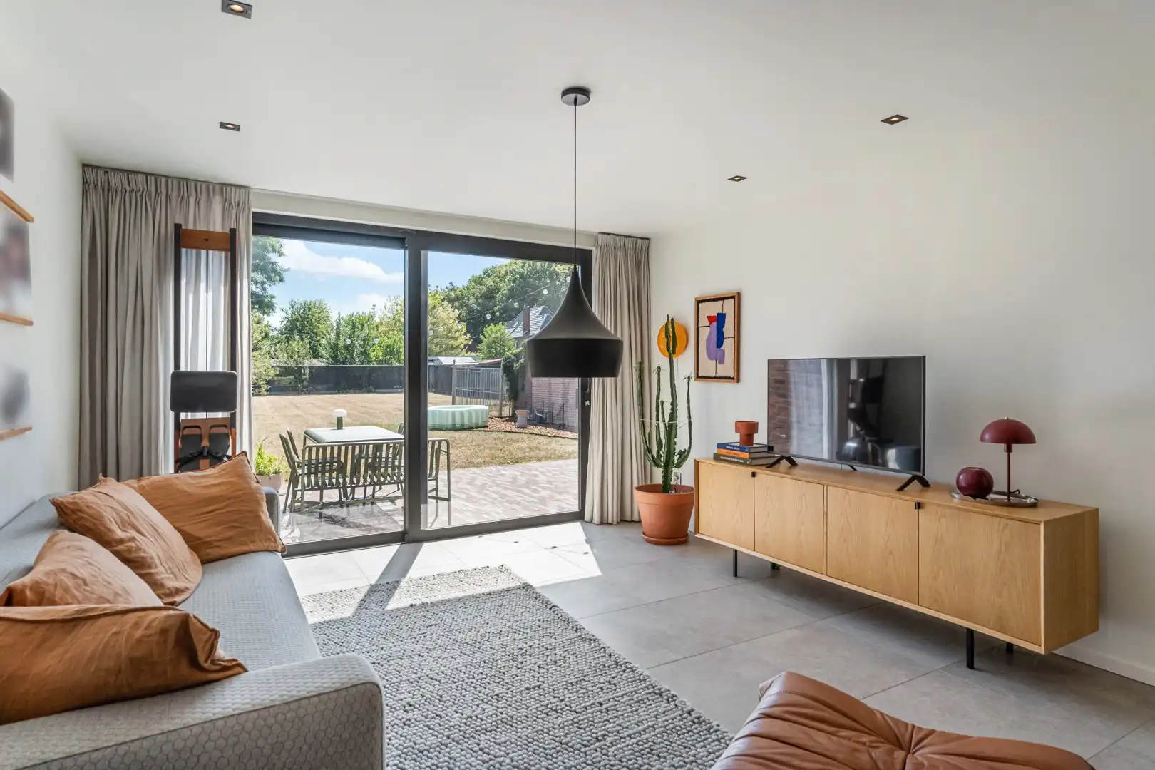 Gerenoveerde woning met 3 slaapkamers te Maasmechelen foto 6