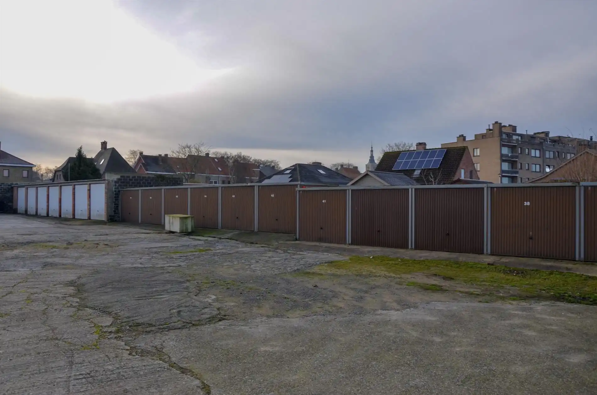 Diverse garages in het centrum foto 12