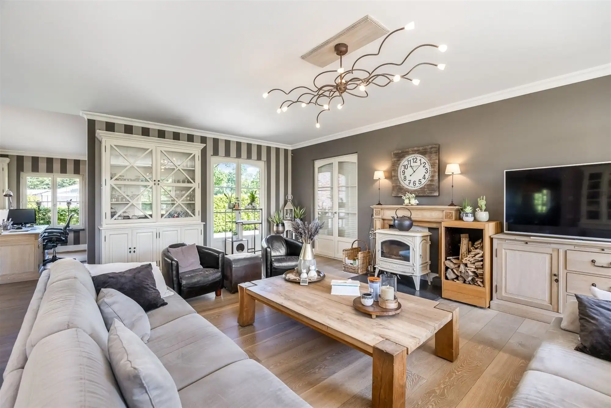 UNIEK EIGENDOM TE PAAL OP PERCEEL VAN MAAR LIEFST 1,2 HECTARE foto 22