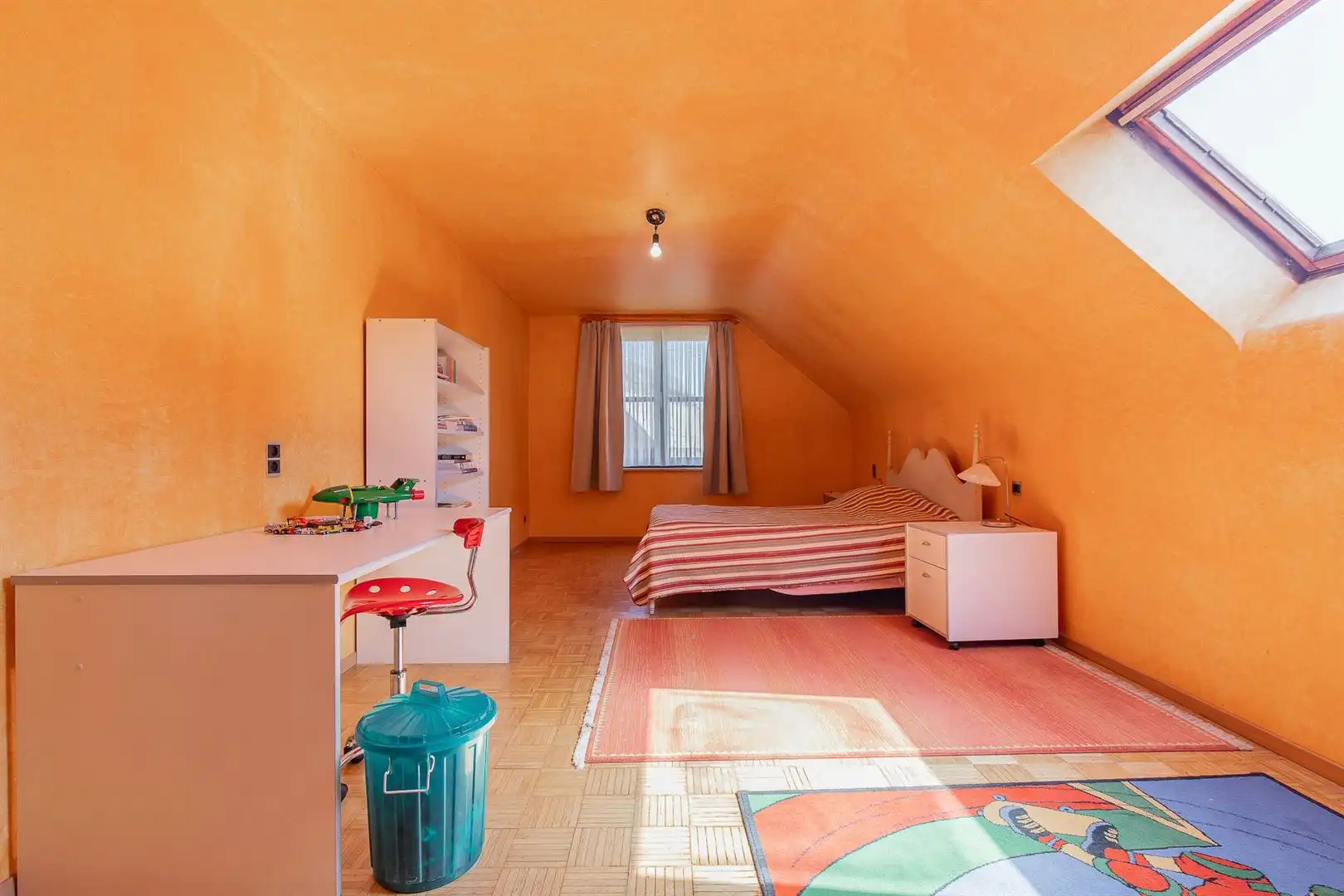 Uitzonderlijk ruime en veelzijdige praktijkwoning / cohousing met tal van mogelijkheden foto 30