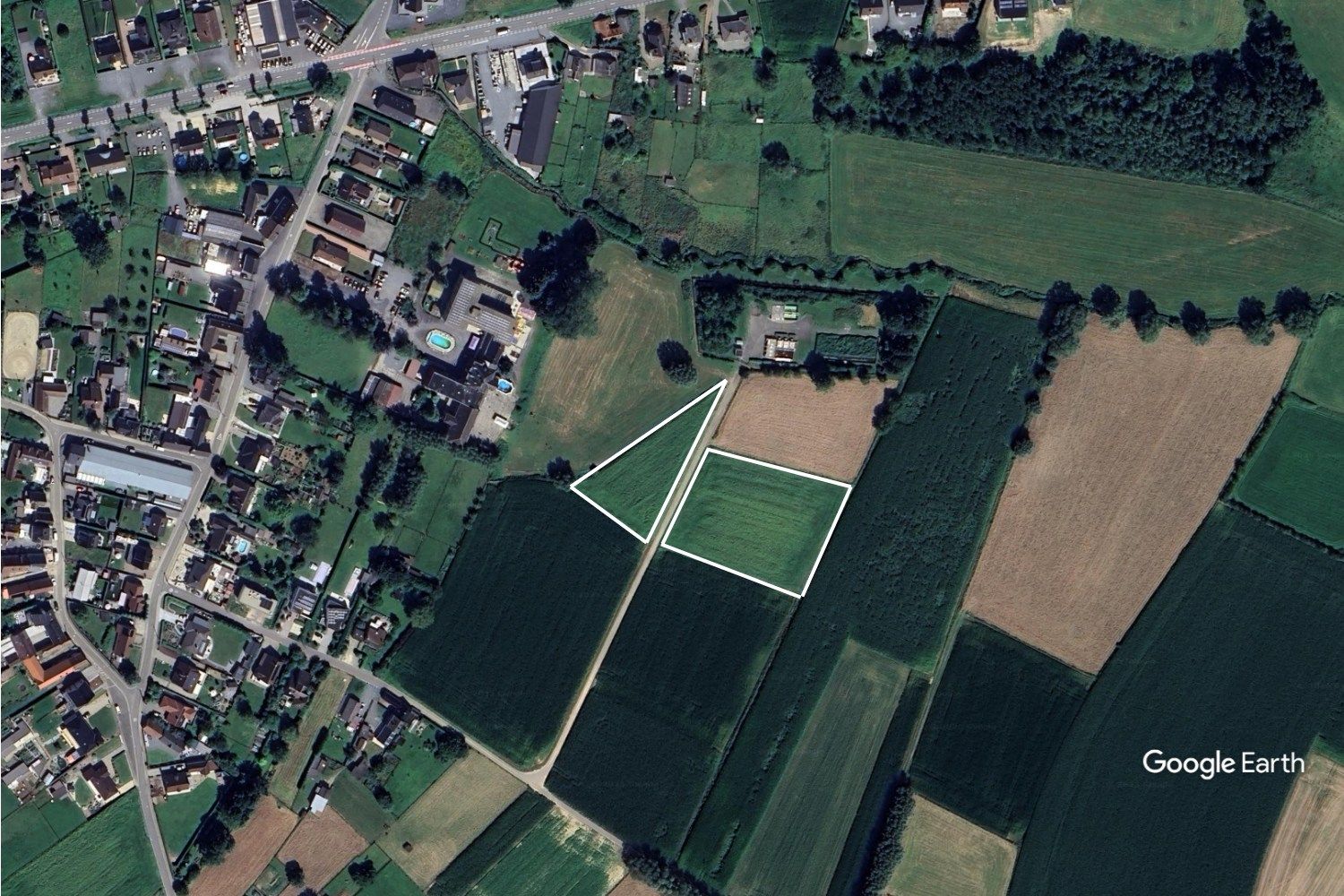 Landbouwgrond te koop in Lierde van 79a 02ca foto {{pictureIndex}}