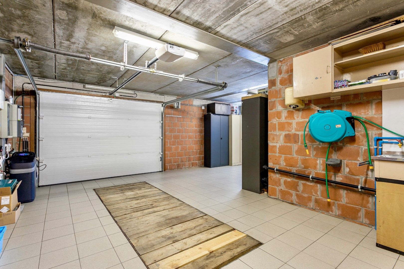 Rustig gelegen, energiezuinige woning op +/- 7a te Buizingen. foto 21