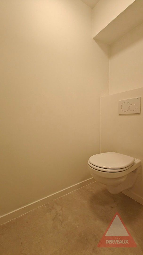 Moorslede – Instapklare, volledig gerenoveerde woning met gezellige tuin foto 11