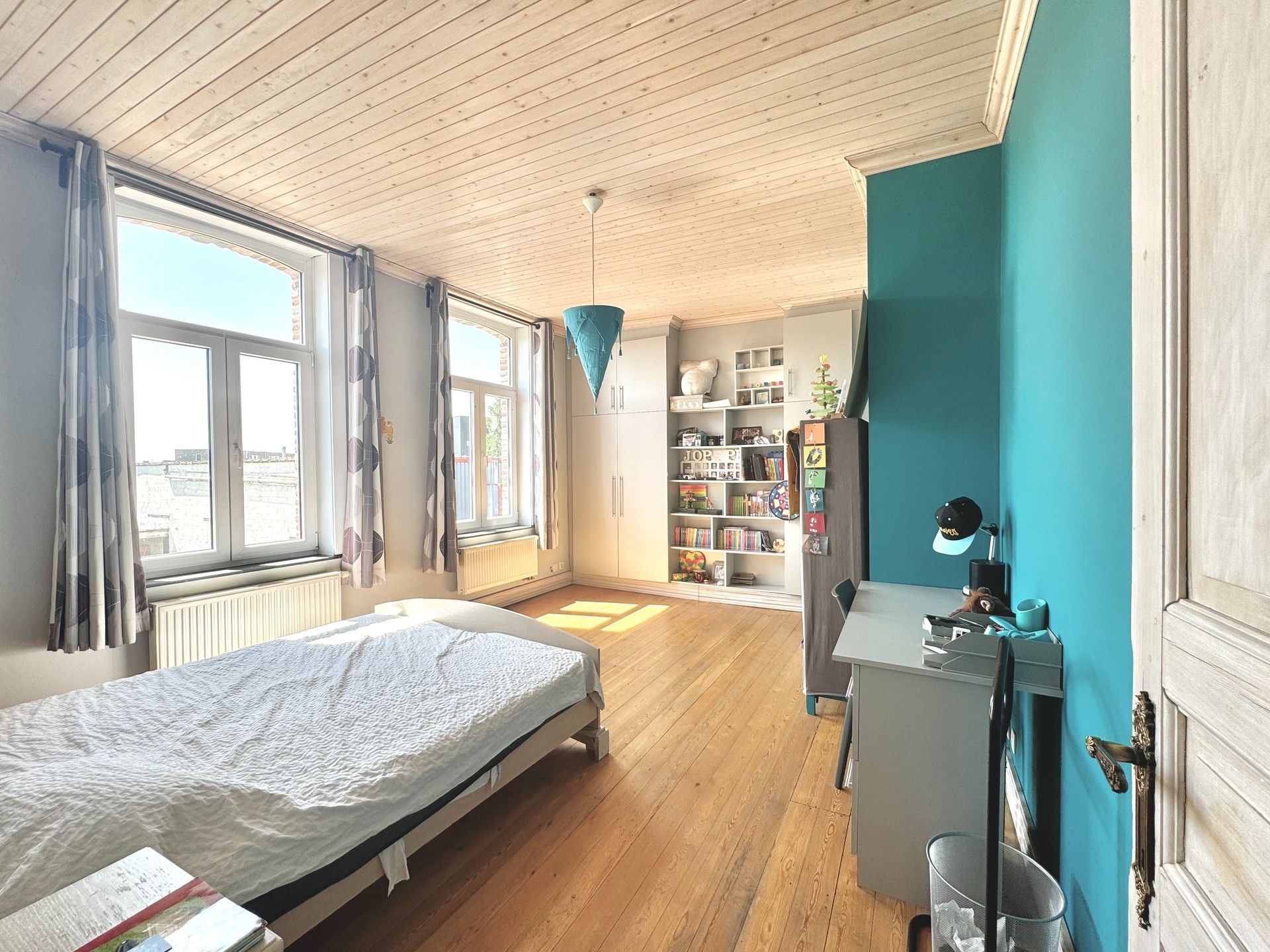 GERENOVEERDE HERENWONING OP 770 M² foto 31