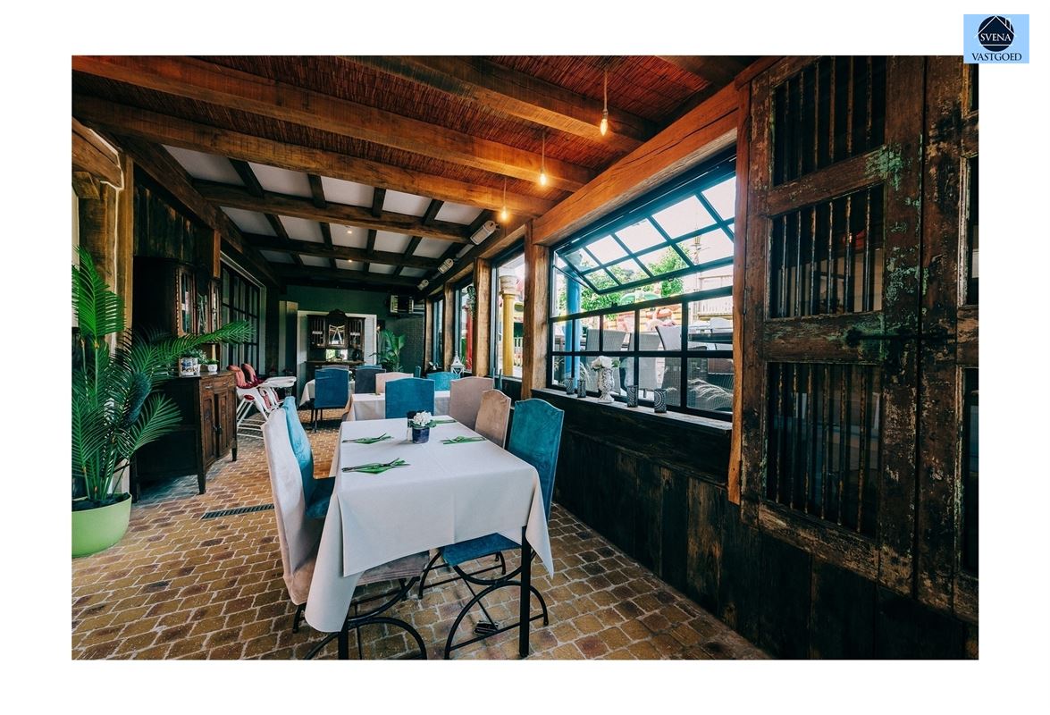 ZEER GOED GELEGEN, GOED DRAAIENDE HORECAZAAK TE VOORDE foto 8