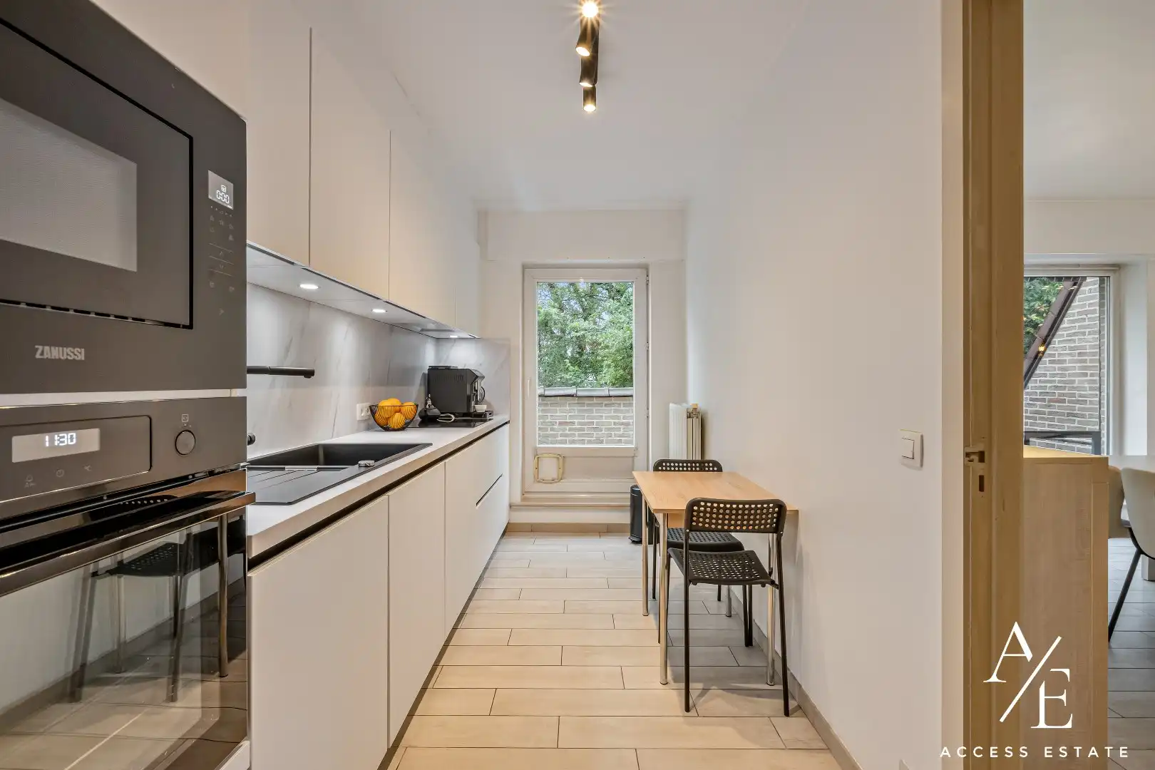 GENT – Ruim appartement met zicht op groen nabij station Gent-Sint-Pieters foto 6