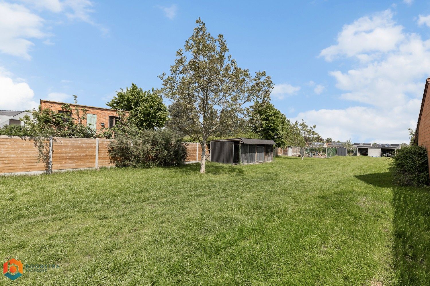 Woning met 2 slpkrs en ruime tuin te Meensel-Kiezegem foto 2