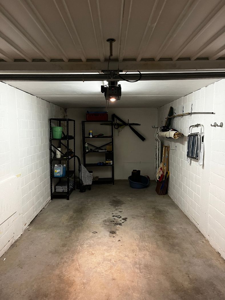 Garage te koop vlakbij zee foto 4