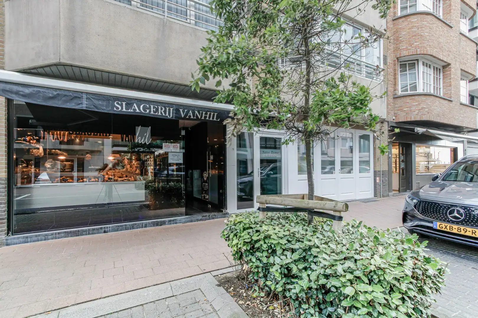 Volledig uitgeruste slagerij te koop S Dupuisstraat 14 Knokke foto 5