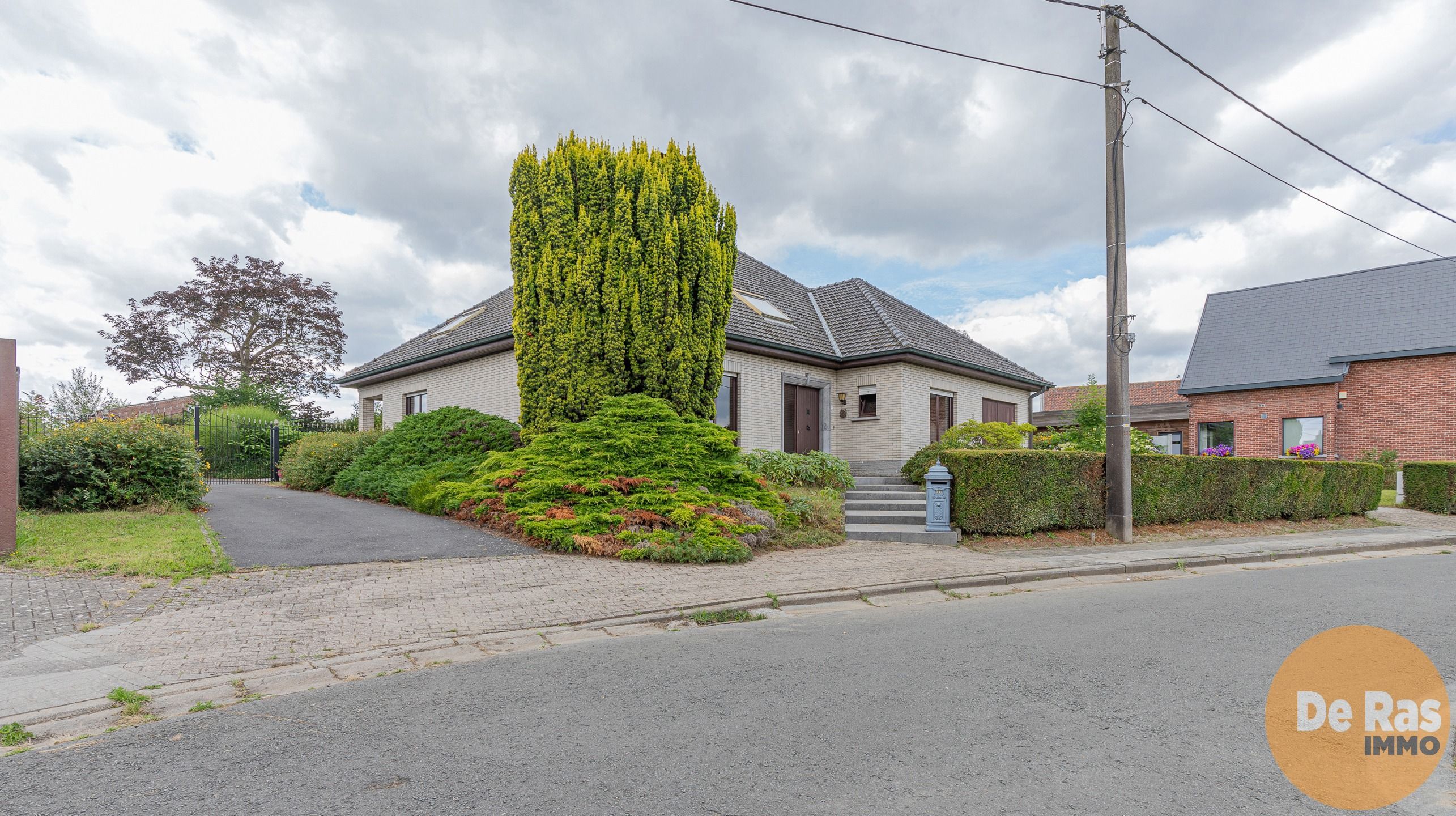 ERPE-MERE- WONING MET BIJGEBOUW OP 76a foto 2