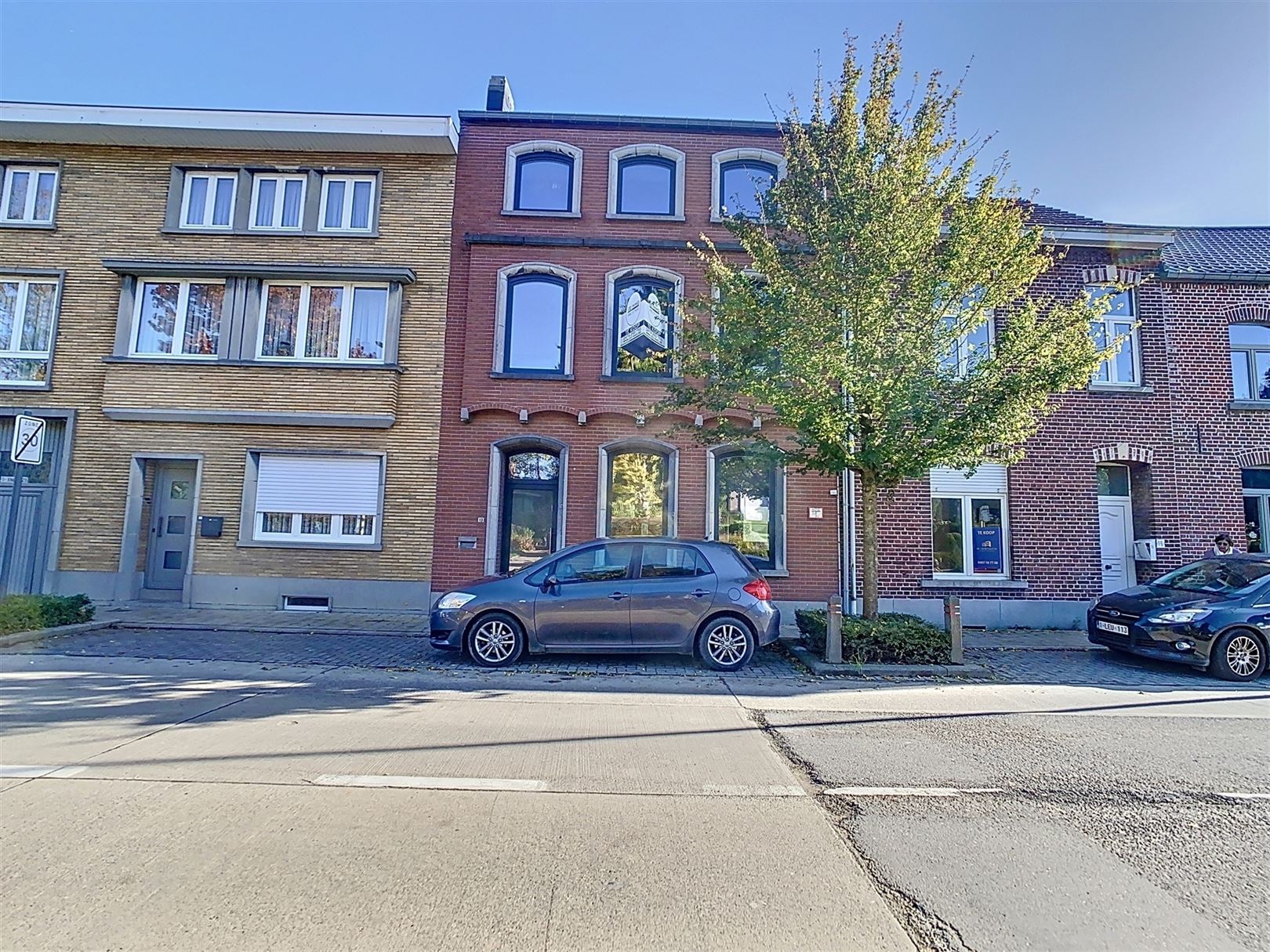 Ruime stadswoning, 4 slpks, 2 bdks, tuin, bijgebouw, 4a 46ca foto 3