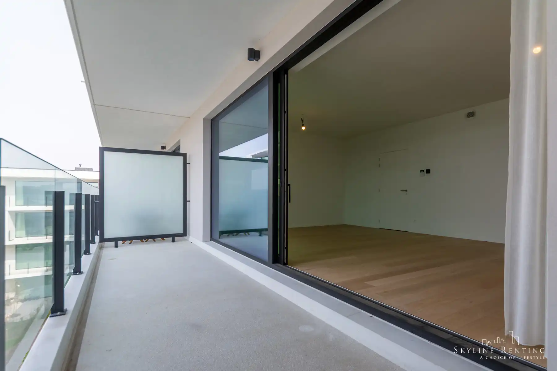 Prachtig 2 slaapkamer appartement met groot TERRAS foto 7