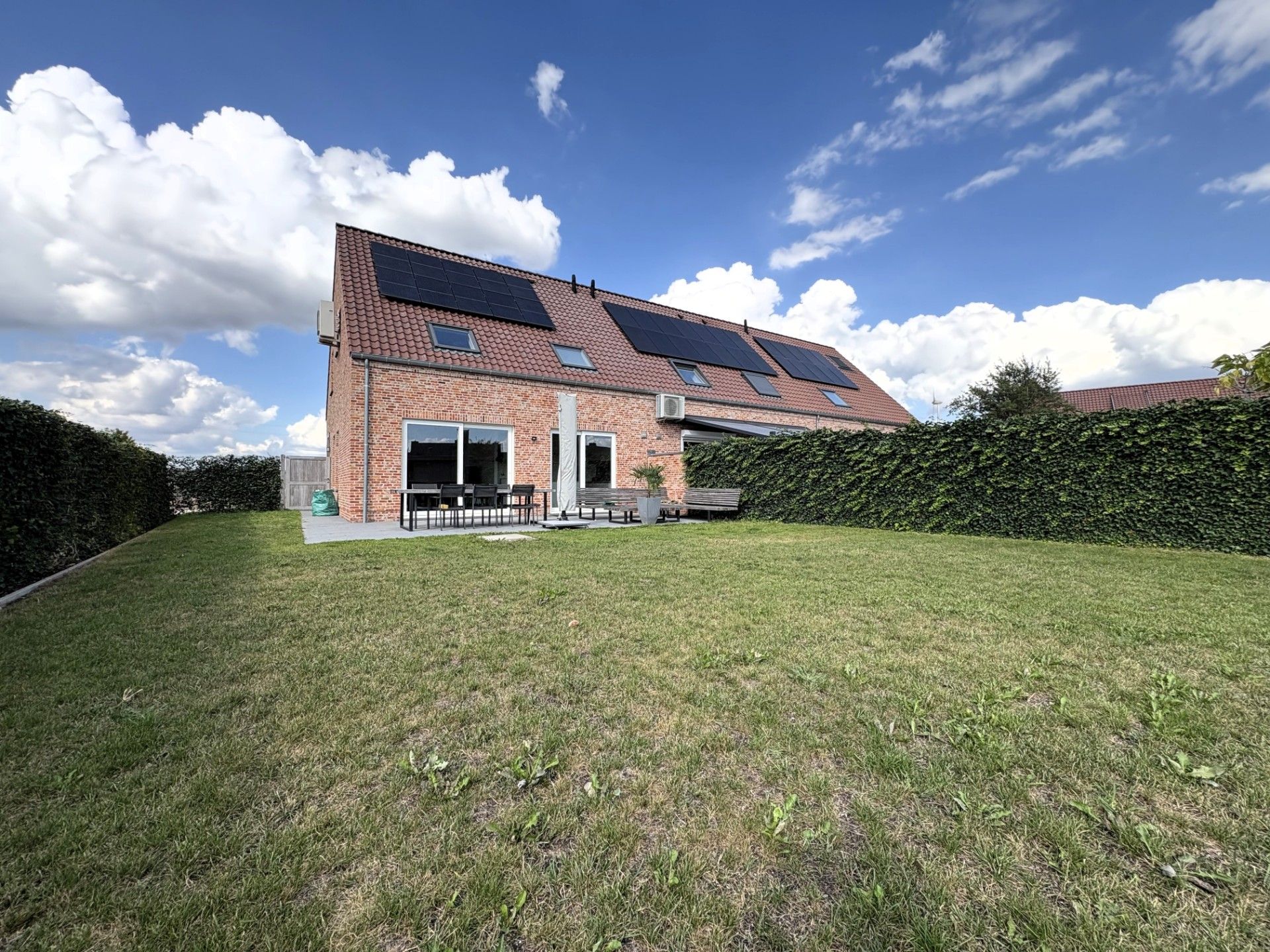 Instapklare nieuwbouw woning in Sint-Eloois-Vijve foto 14