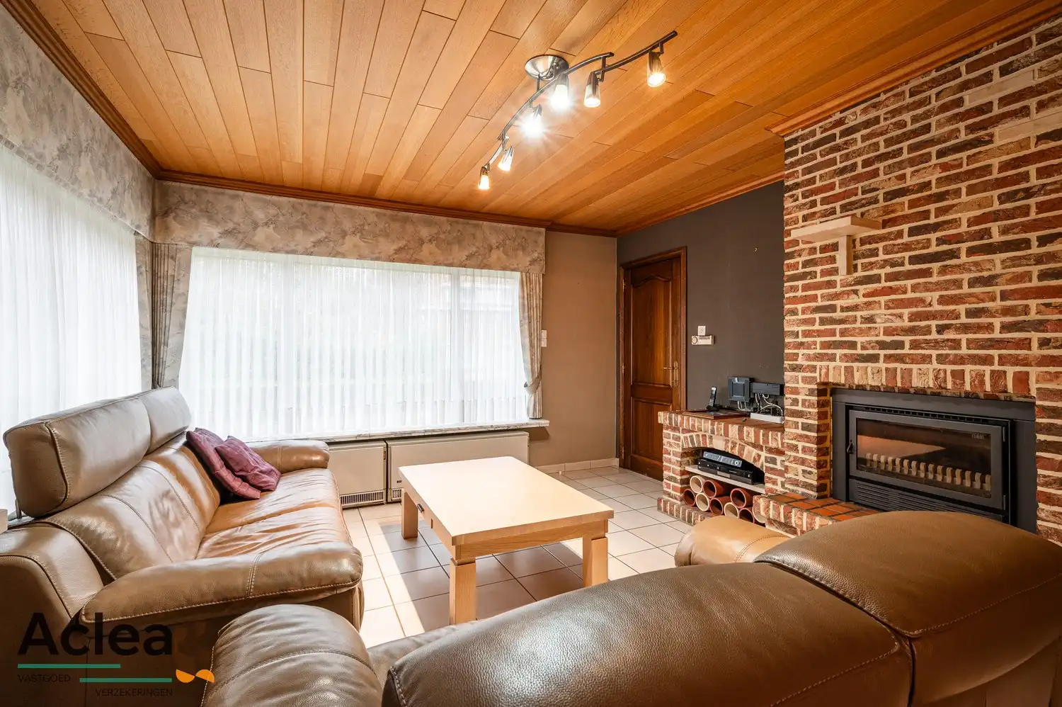 Karaktervolle vrijstaande woning op een goede locatie in Kaprijke foto 10