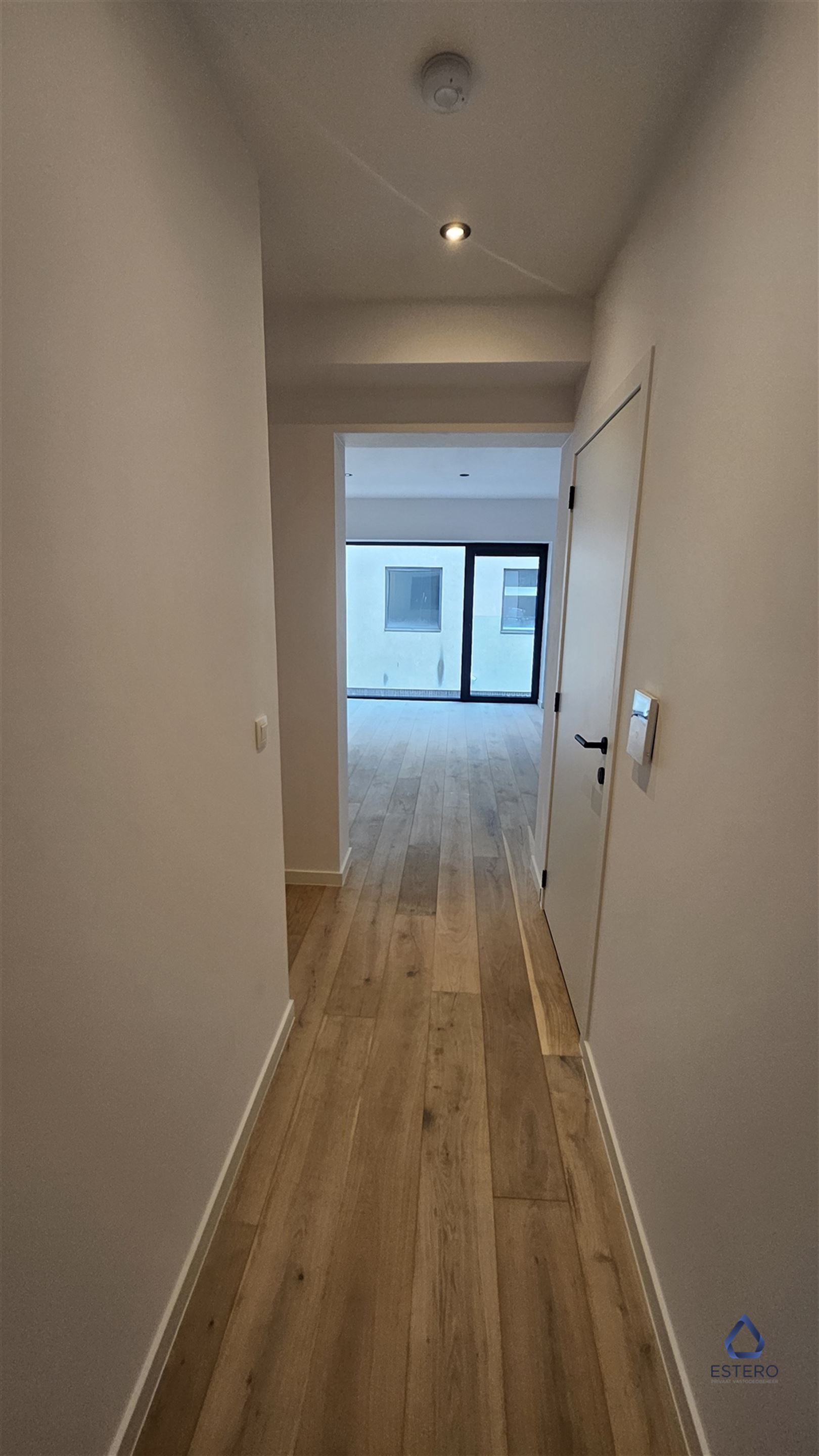 Ruim duplexappartement met terras in hartje Oostende foto 8