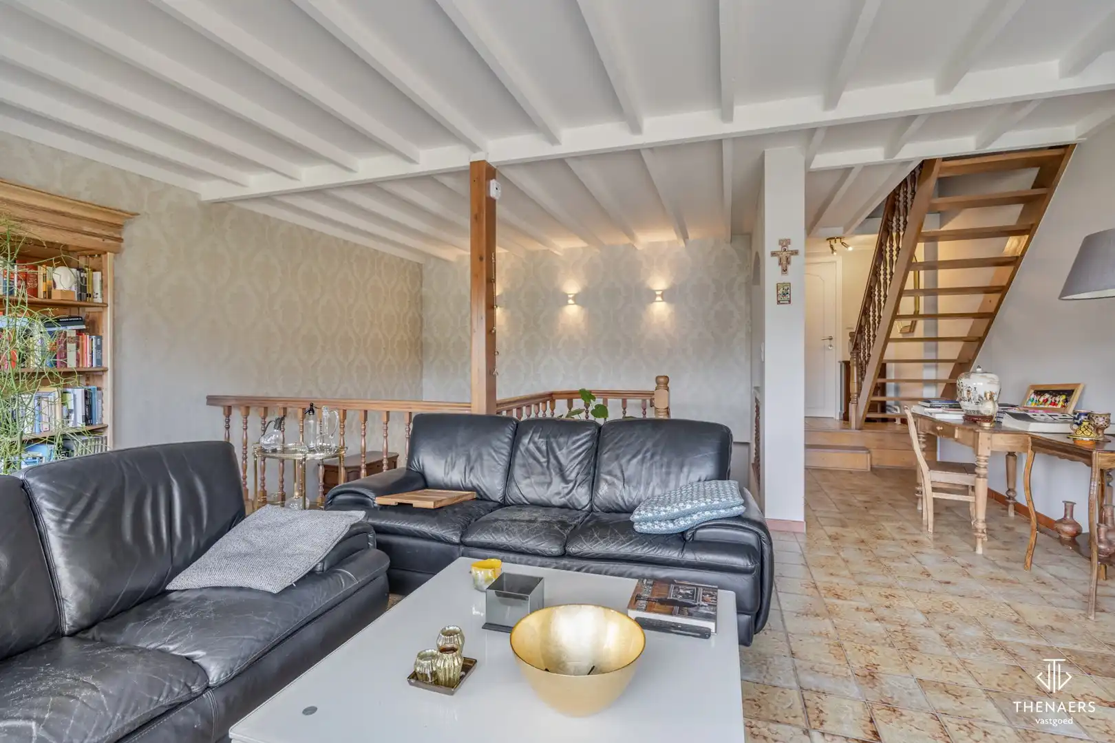 Ruime halfopen gezinswoning met 194 m² woonoppervlakte, drie slaapkamers en aangename tuin in Heers. foto 18