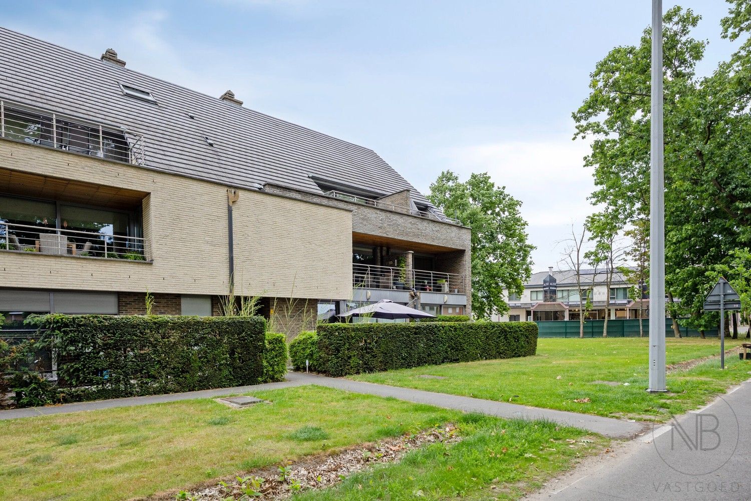 Appartement te koop foto {{pictureIndex}}