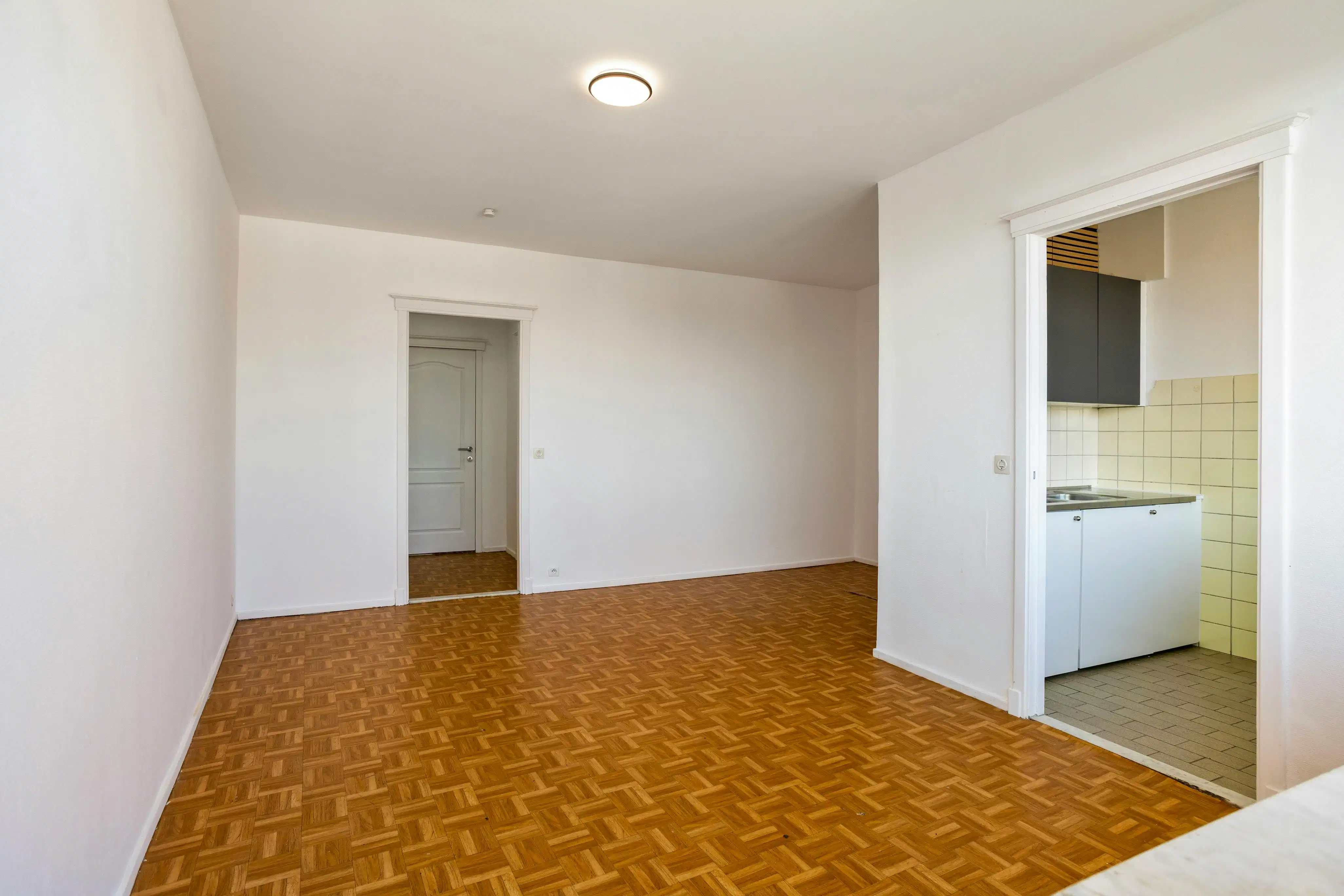 Studio 35m² te koop in Koekelberg - Emile Sergijselsstraat foto 3