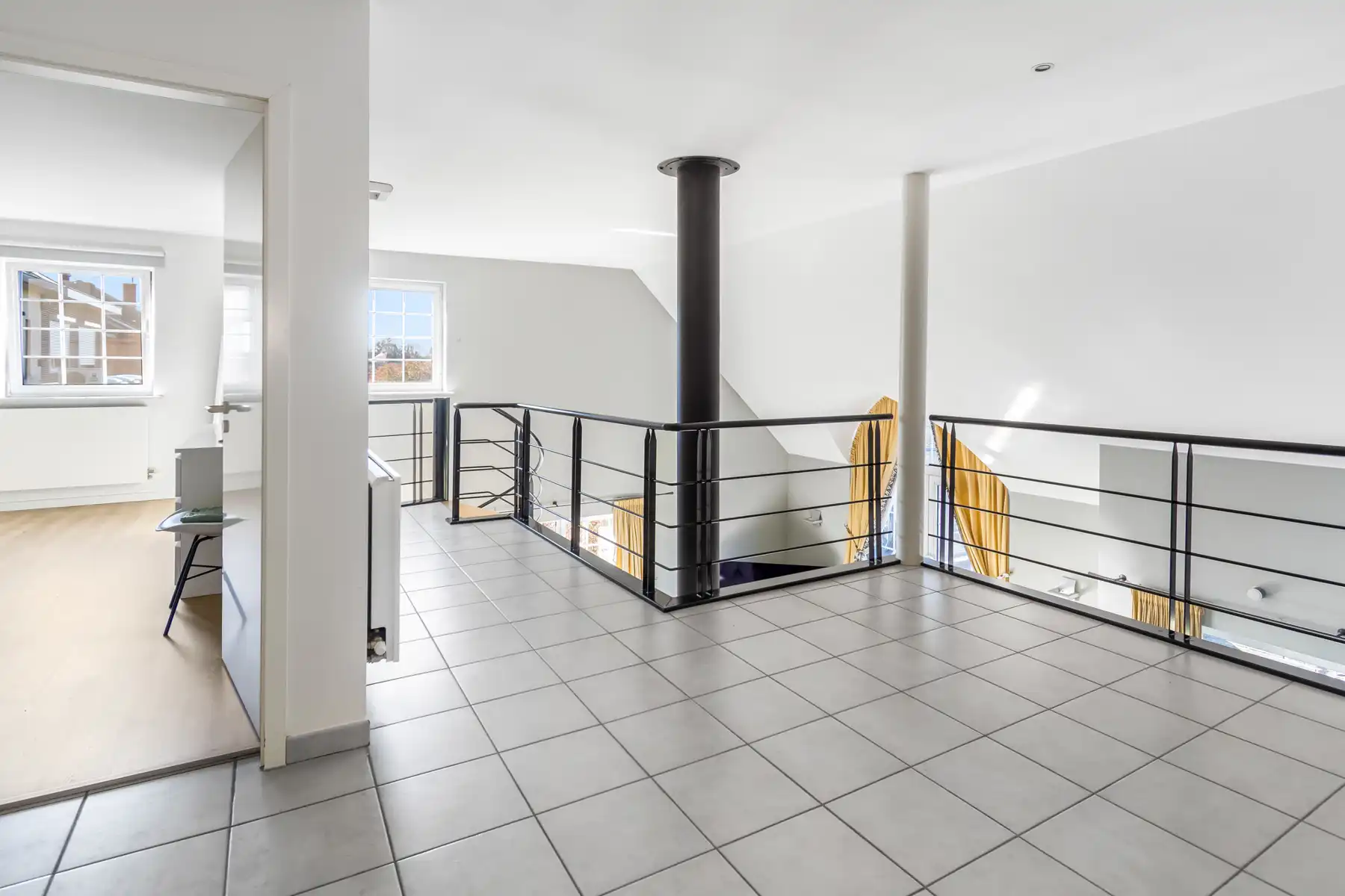 Villa op 29 are met 3 slpks en groen zicht foto 14