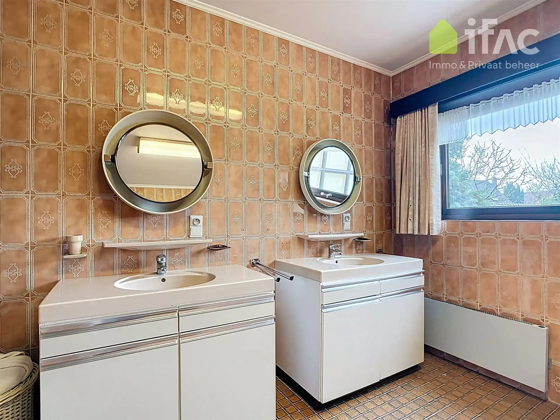 Fantastische woning met 4 slaapkamers en veranda foto 22