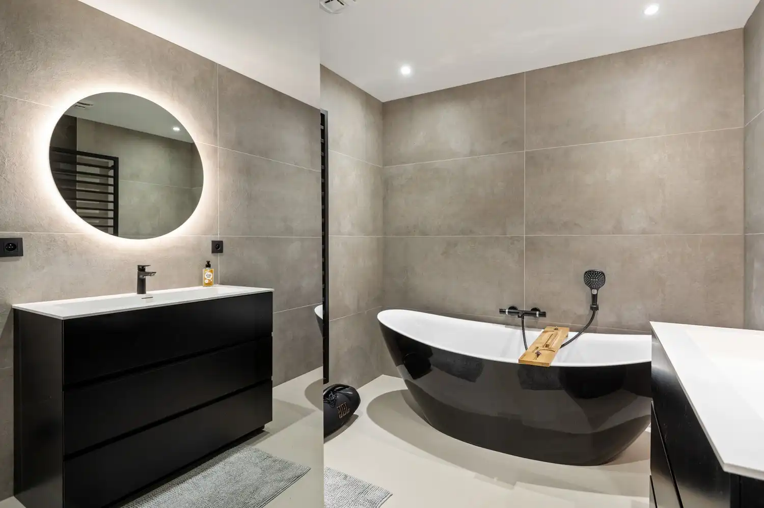 Instapklare woning met 3 slaapkamers & tuin te Lier! foto 12