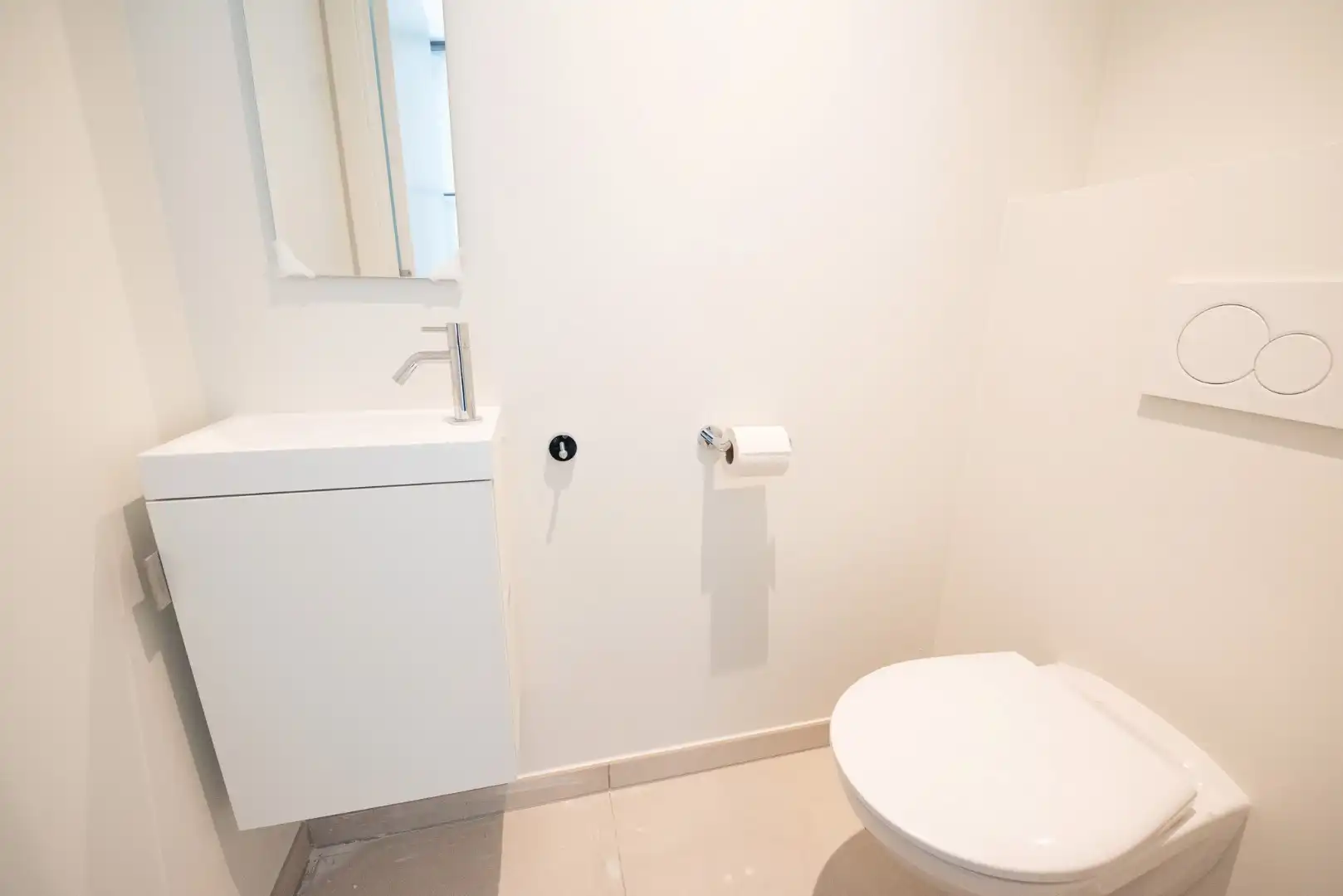 Recent appartement op topligging  TE HUUR in centrum Waregem! foto 12