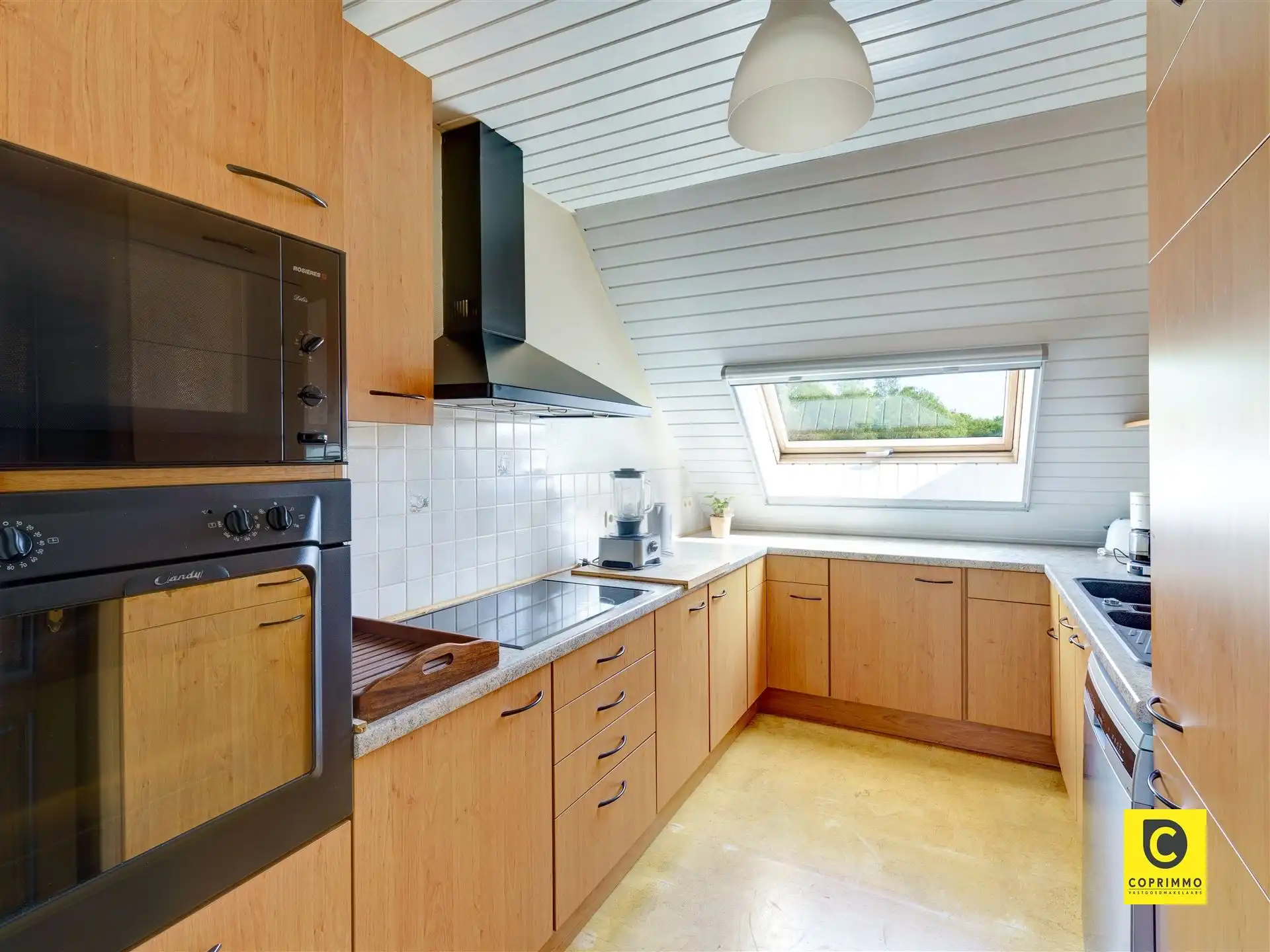 Duplex-appartement met zeer ruim terras en 2 slpk. foto 11