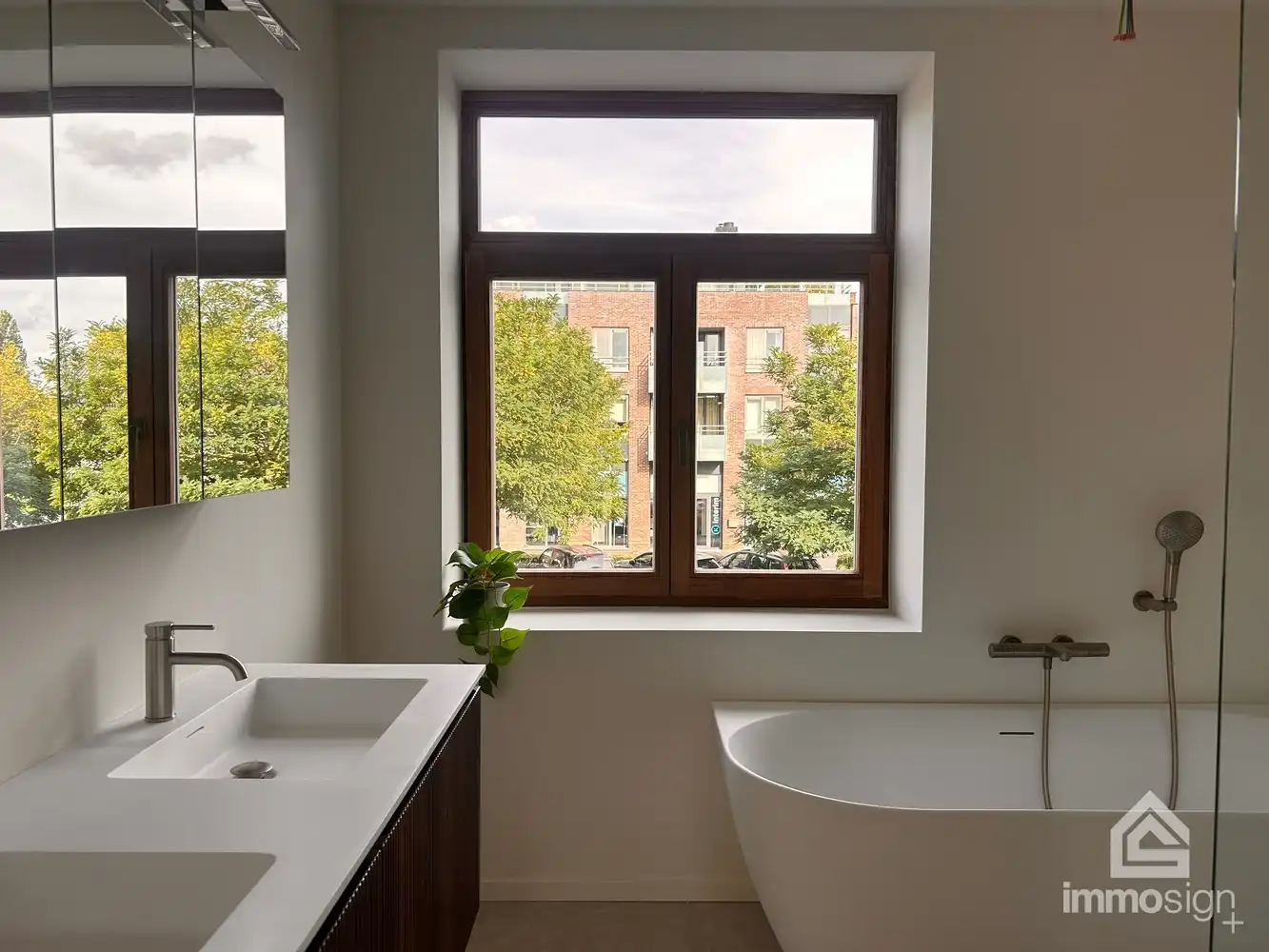 Volledig nieuwe stadswoning achter charmante gevel met stadstuin, 3 slaapkamers, 2 badkamers in Bree centrum! foto 41