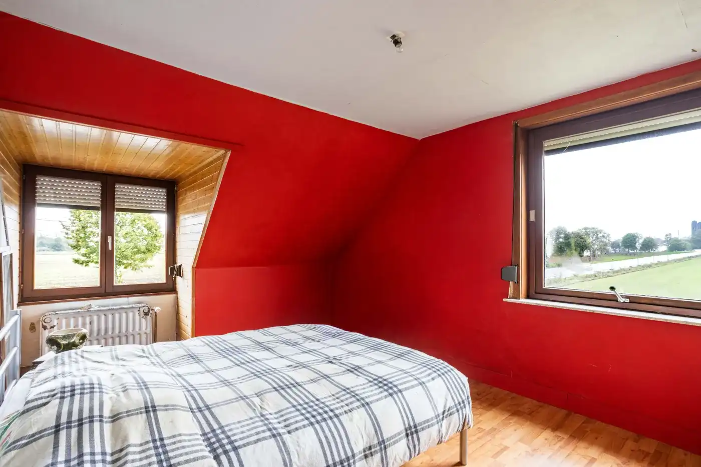 Ruime woning met landelijk uitzicht op een perceel van 1.962 m² in Spiere-Helkijn! foto 12