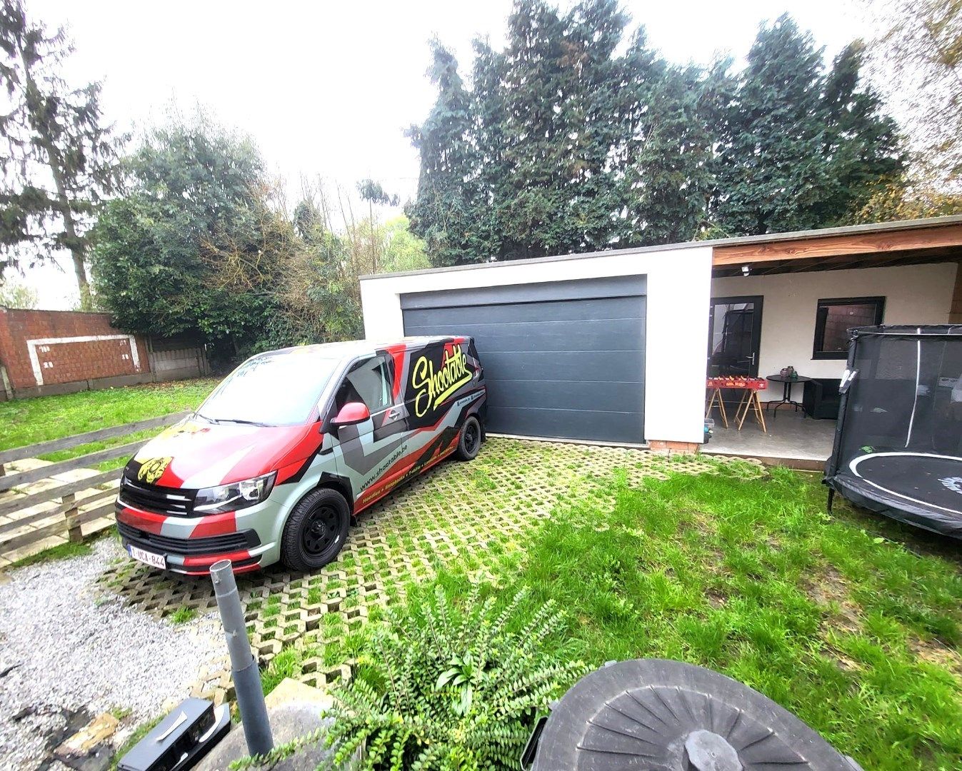 Ruime, nog licht af te werken woning gelegen te Eppegem. foto 18