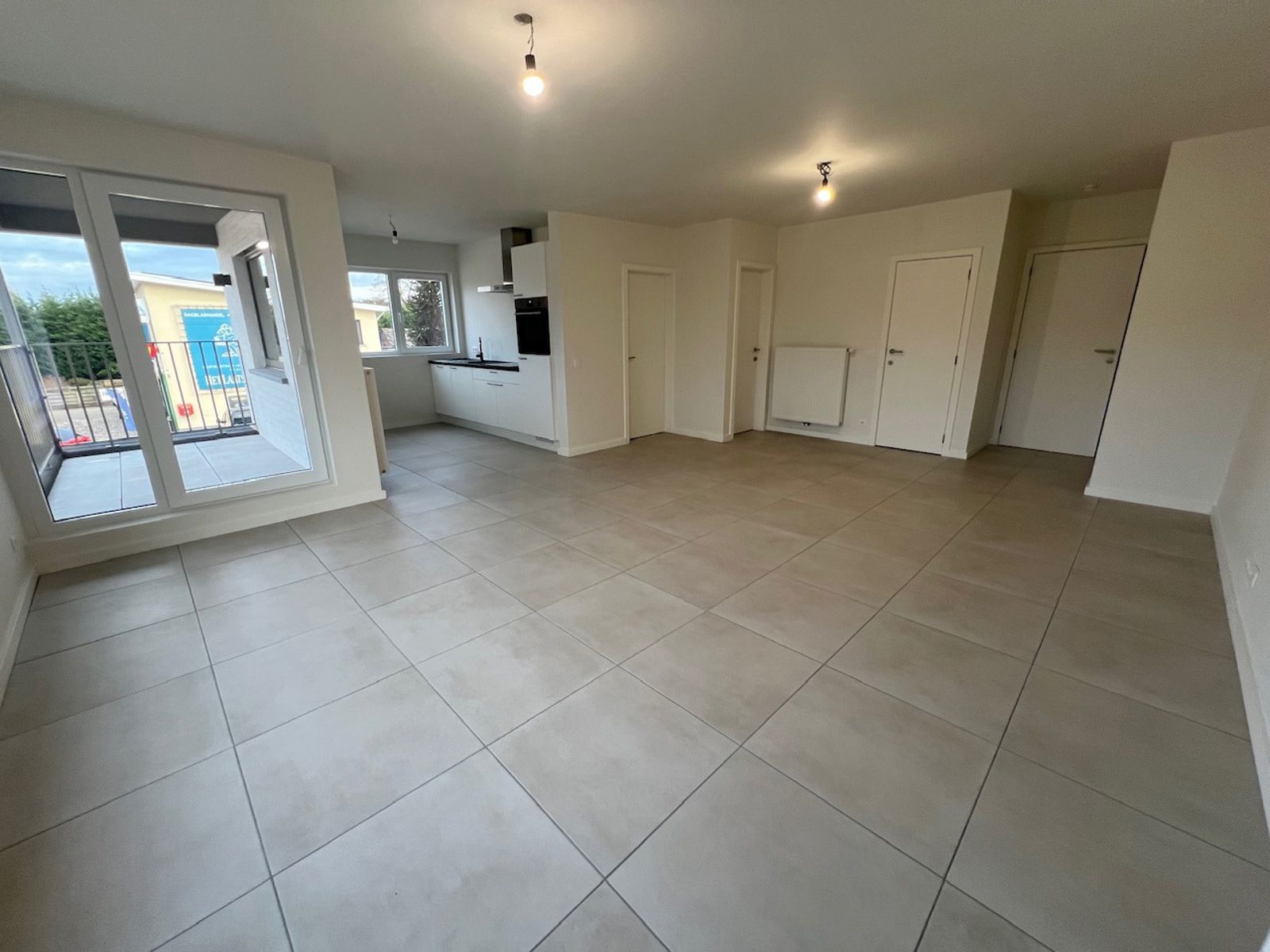 Instapklaar app met 1slpk, terras, kelder en parking foto 5