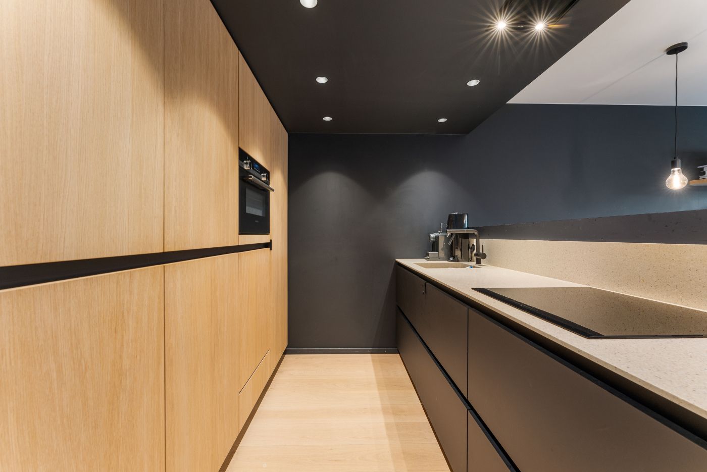 Luxueus gerenoveerd appartement met 2 slaapkamers vlakbij zee foto 7