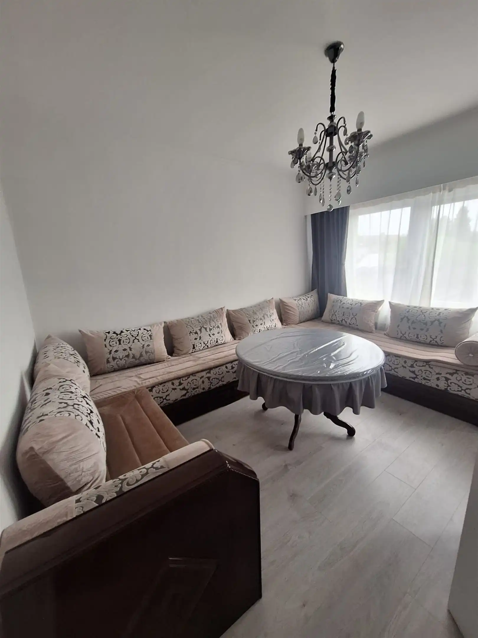 Goed onderhouden opbrengstwoning met 4 slaapkamers terras en berging foto 10