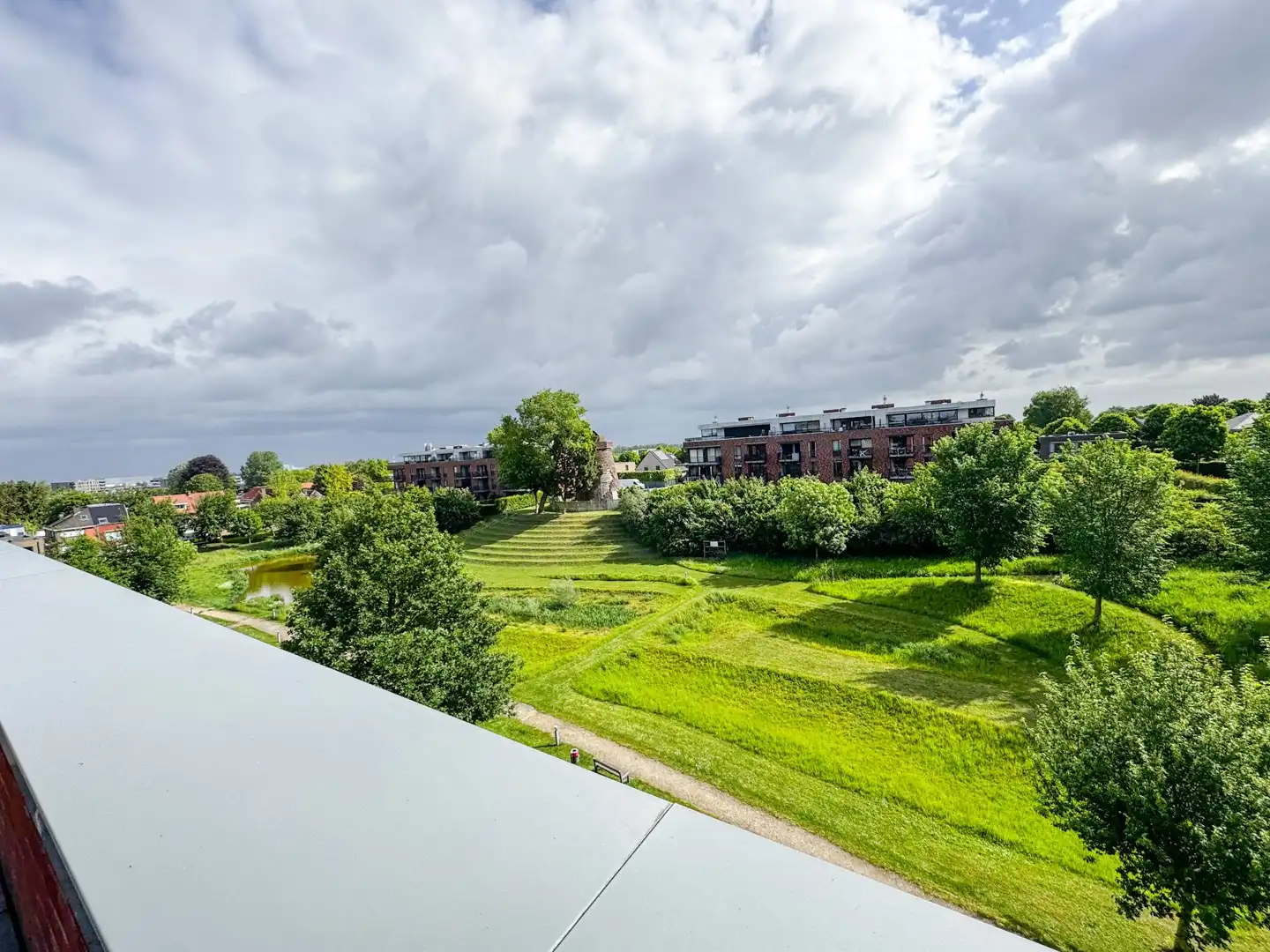 Mooi onderhouden appartement in centrum Aalter met ondergrondse parkeerplaats foto 8