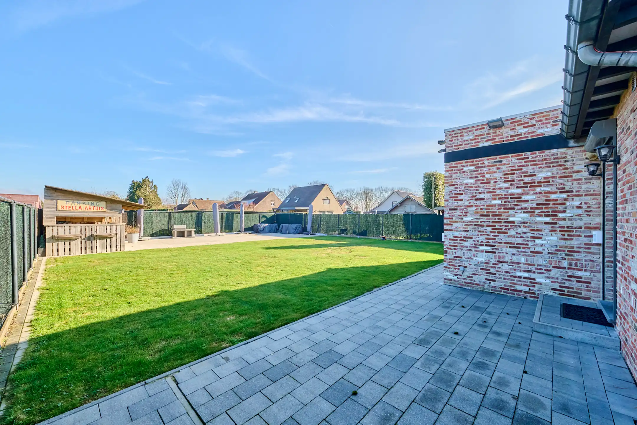 ZEER RUIME INSTAPKLARE WONING MET HOOGWAARDIGE AFWERKING foto 21