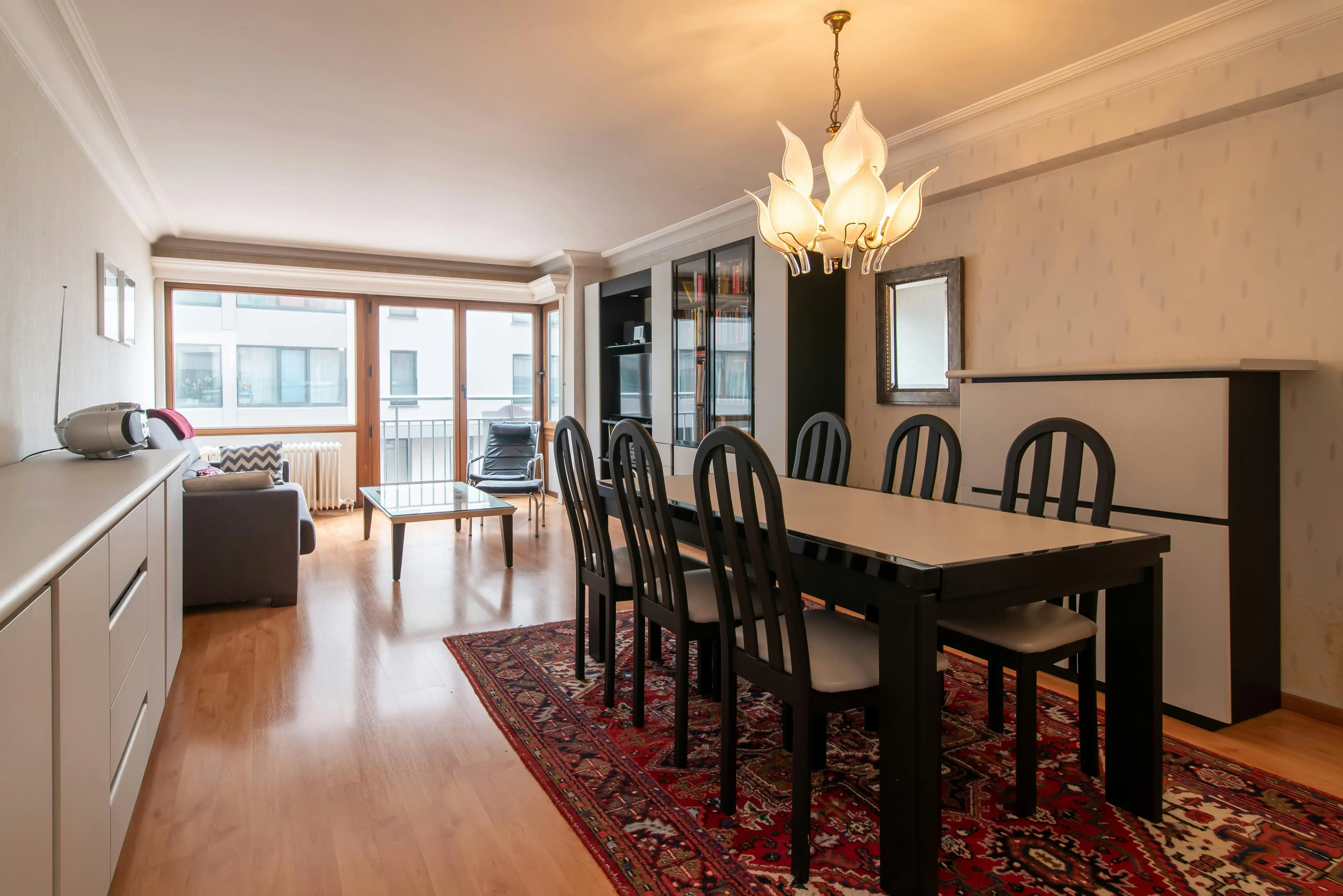 Ruim 2-slaapkamerappartement met magnifiek terras foto 4