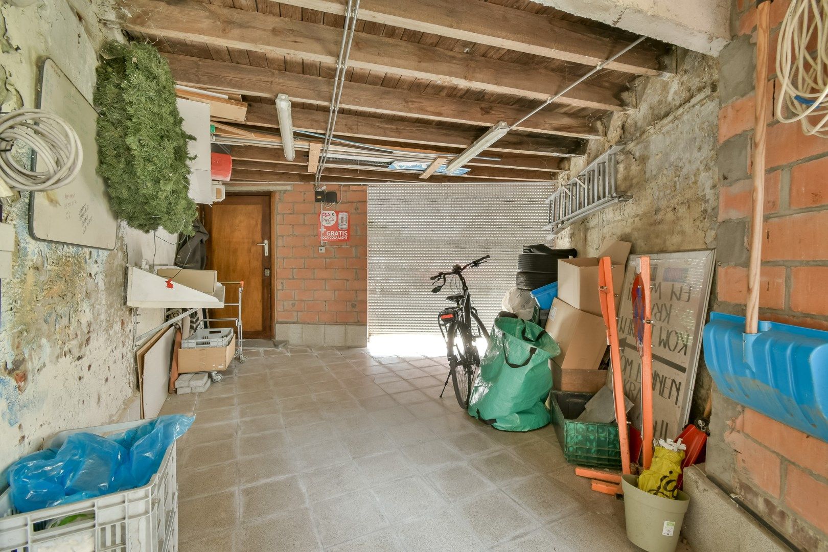 Ruime woning met handelsgedeelte op gunstige ligging in centrum! foto 9