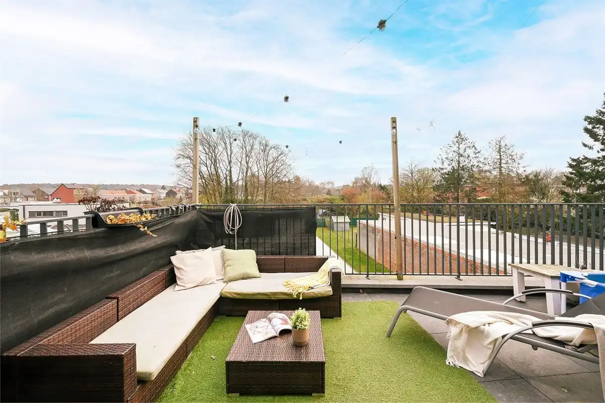 Recent dakappartement op leuke locatie te Putte-Kapellen foto 9