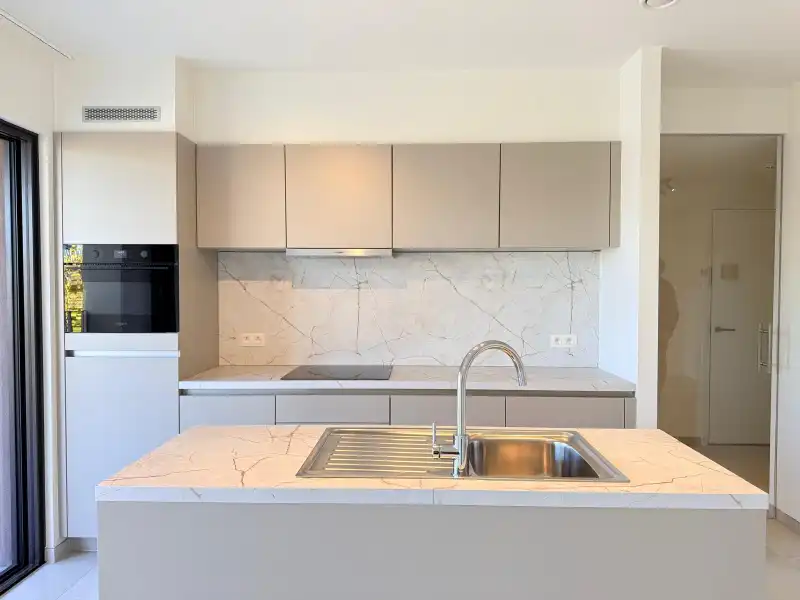 Exclusief nieuwbouwappartement met 1 slaapkamer op een toplocatie in Hasselt foto 4