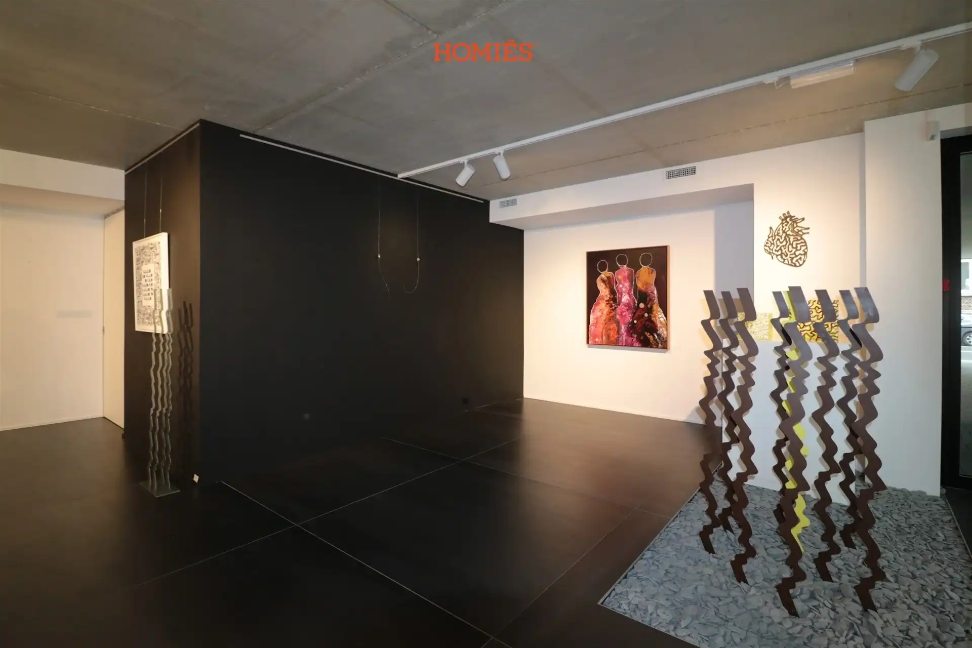 Optimaal gelegen winkel-of kantoorruimte te Scherpenheuvel foto 6